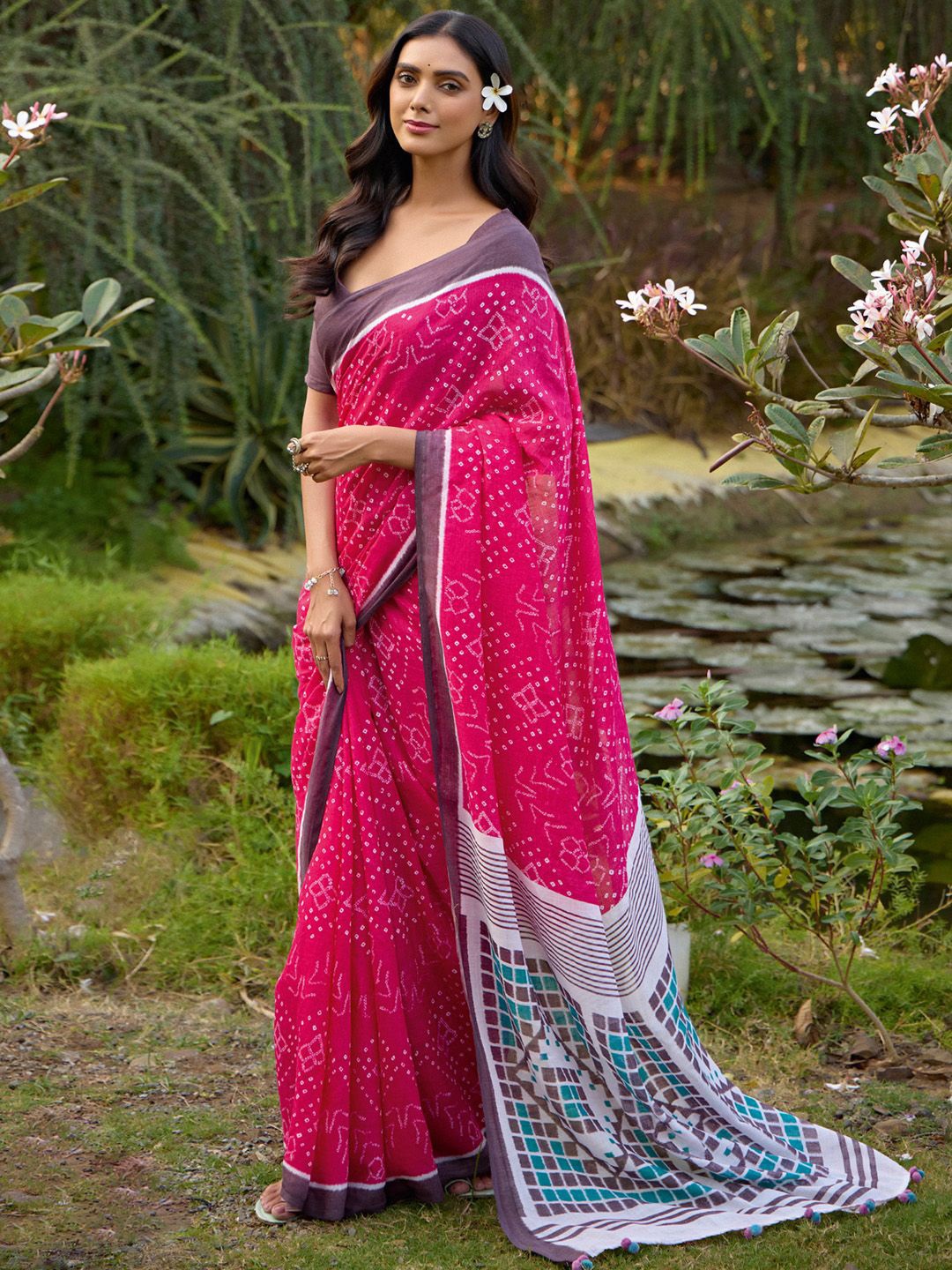 

Anouk Bandhani Printed Saree, Pink