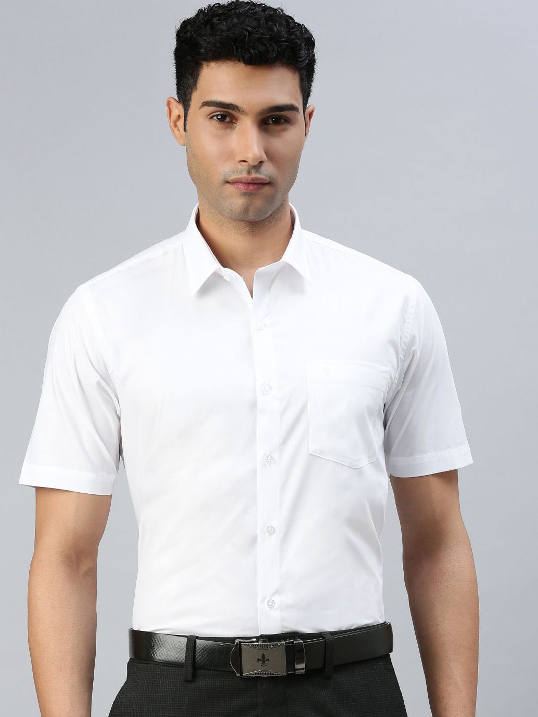 

Ramraj Men Standard Fit Spread Collar Solid Cotton Formal Shirt, White