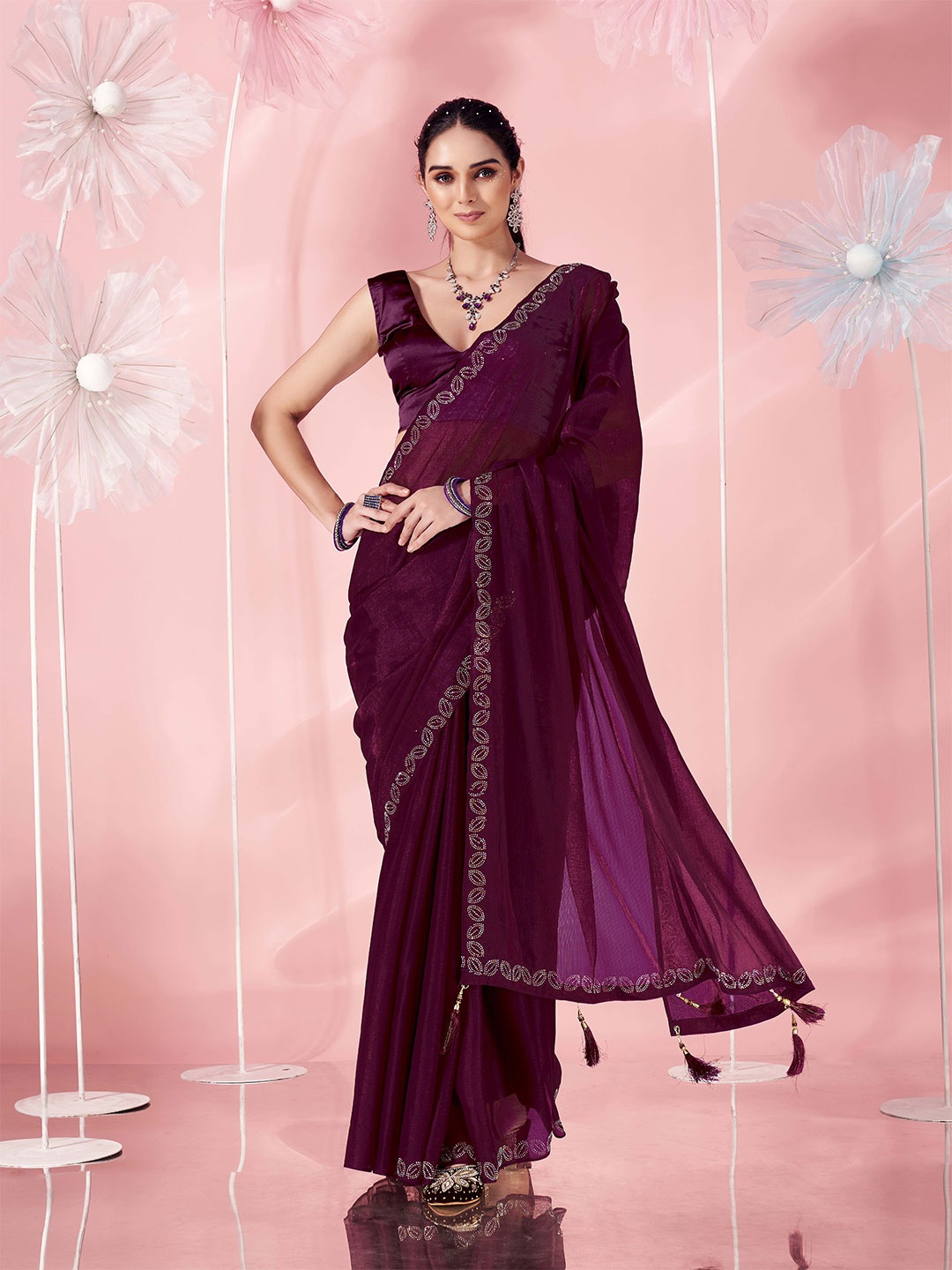 

Tikhi Imli Beads and Stones Saree, Magenta