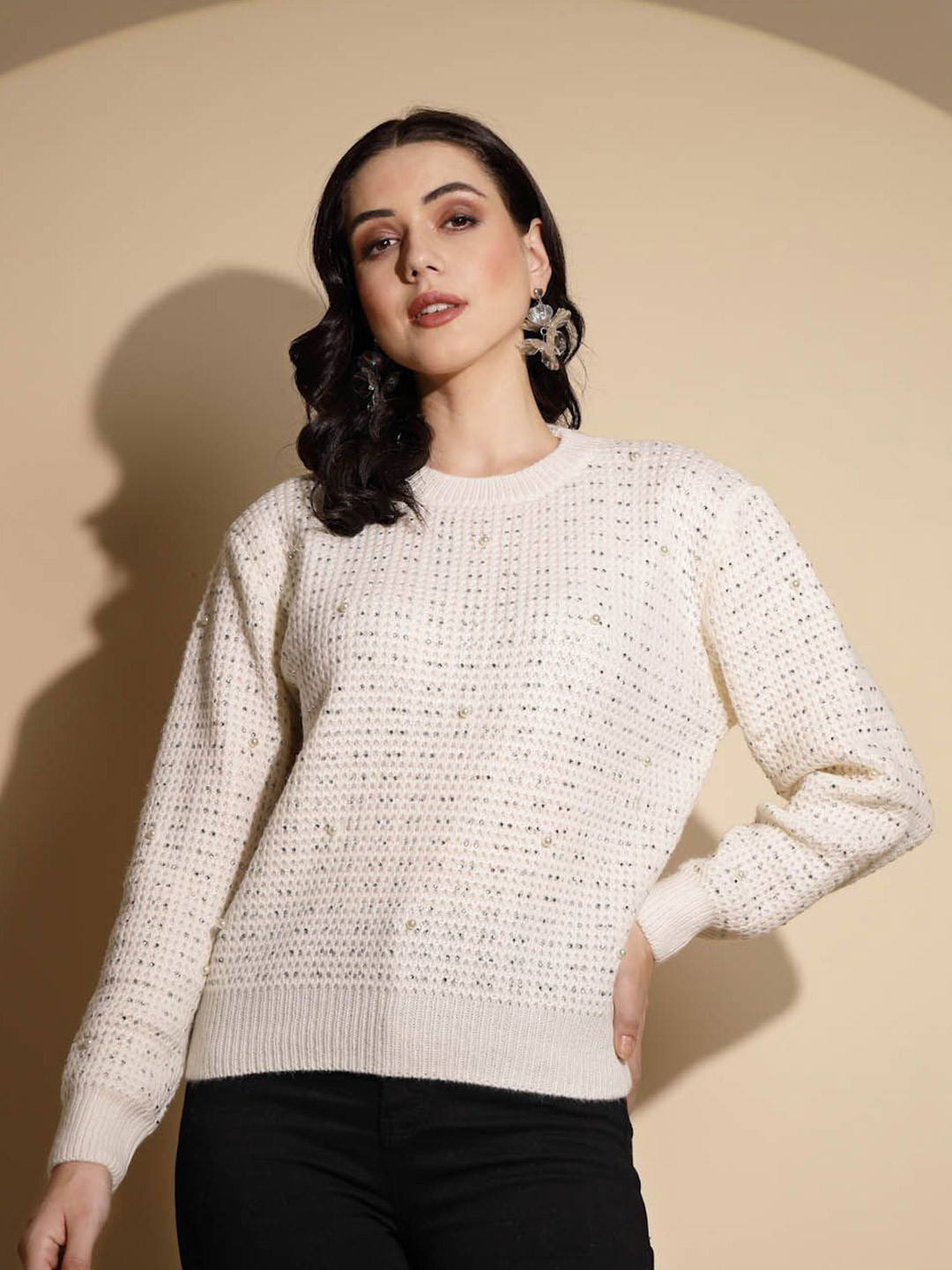 

Global Republic Women Round Neck Pullover, White