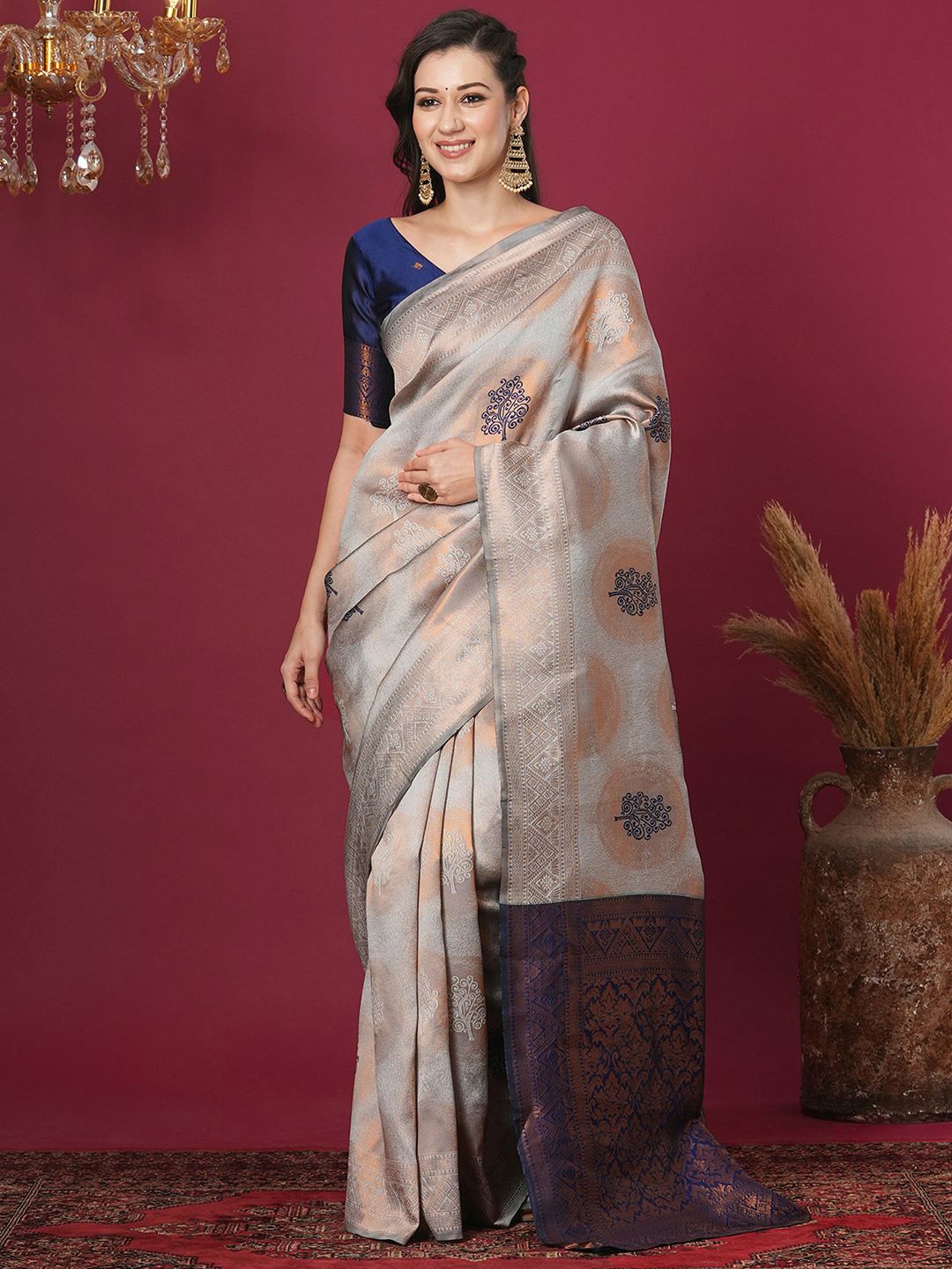 

Satrani Woven Design Banarasi Saree, Grey