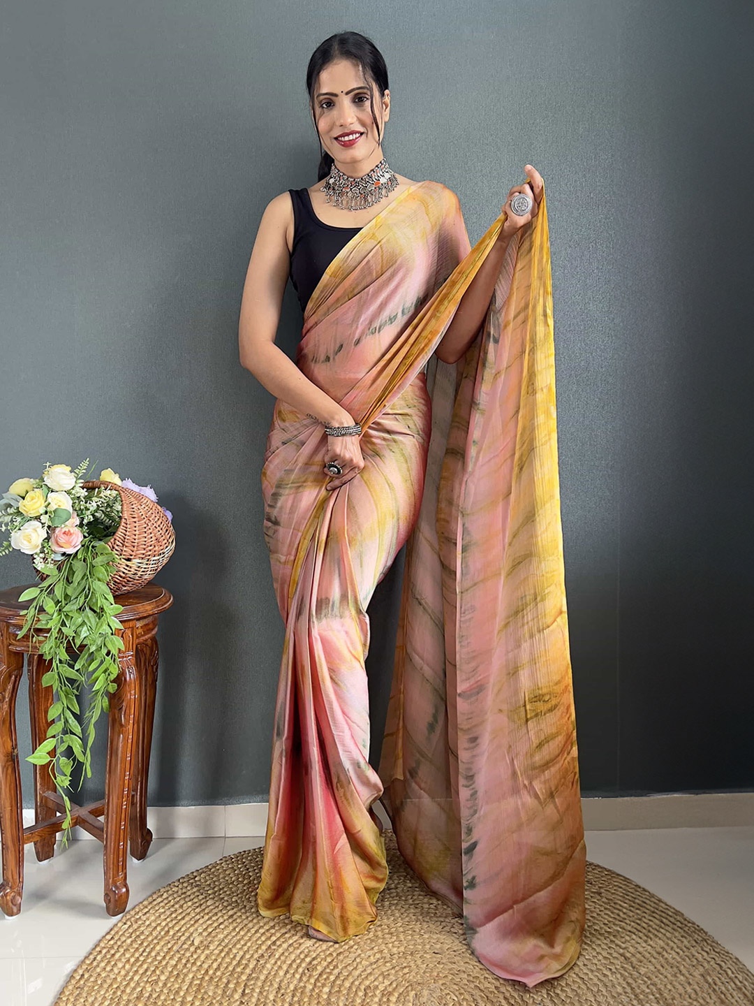 

DIVASTRI Tie and Dye Pure Chiffon Ready to Wear Saree, Brown