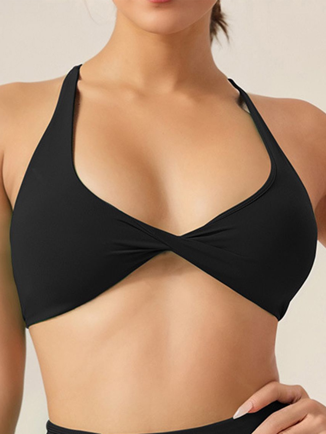 

LULU & SKY Women All Day Comfort Twist Detail Medium Coverage Lightly Padded Sports Bra, Black