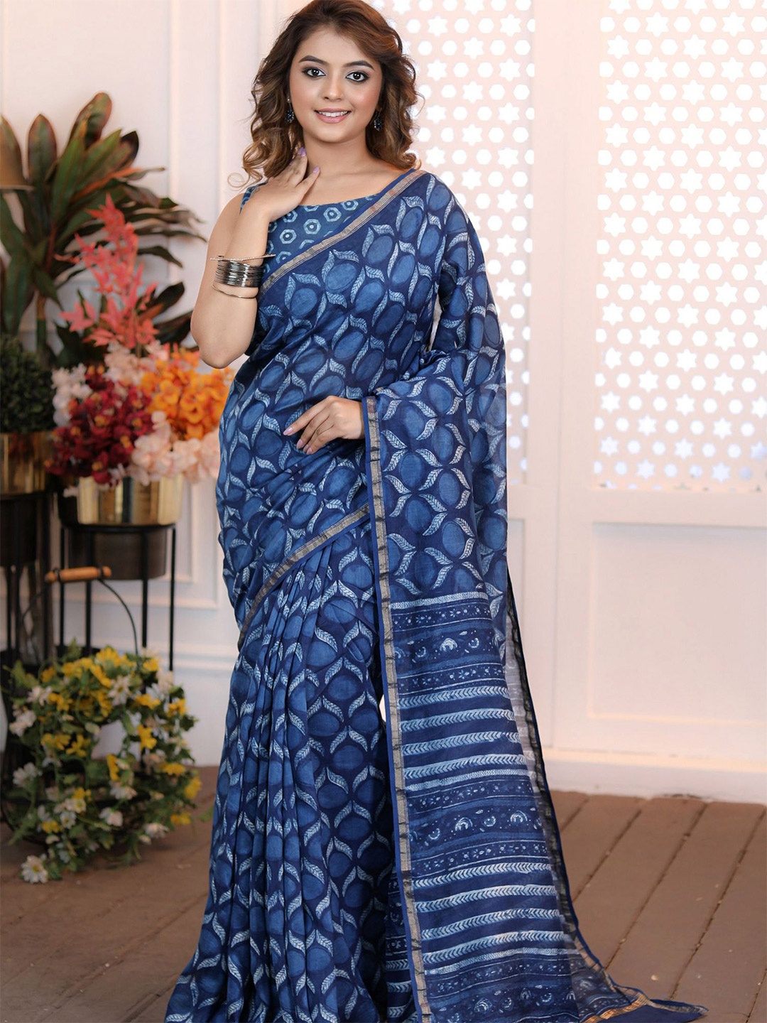 

Prasam Floral Zari Silk Cotton Block Print Saree, Blue