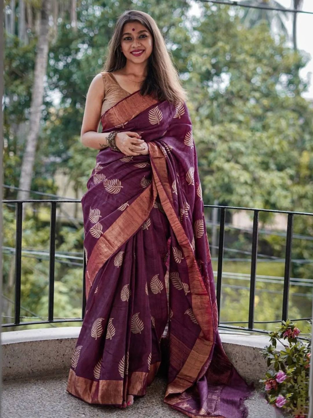 

Fabdeal Ethnic Motifs Woven Design Zari Kanjeevaram Saree, Purple