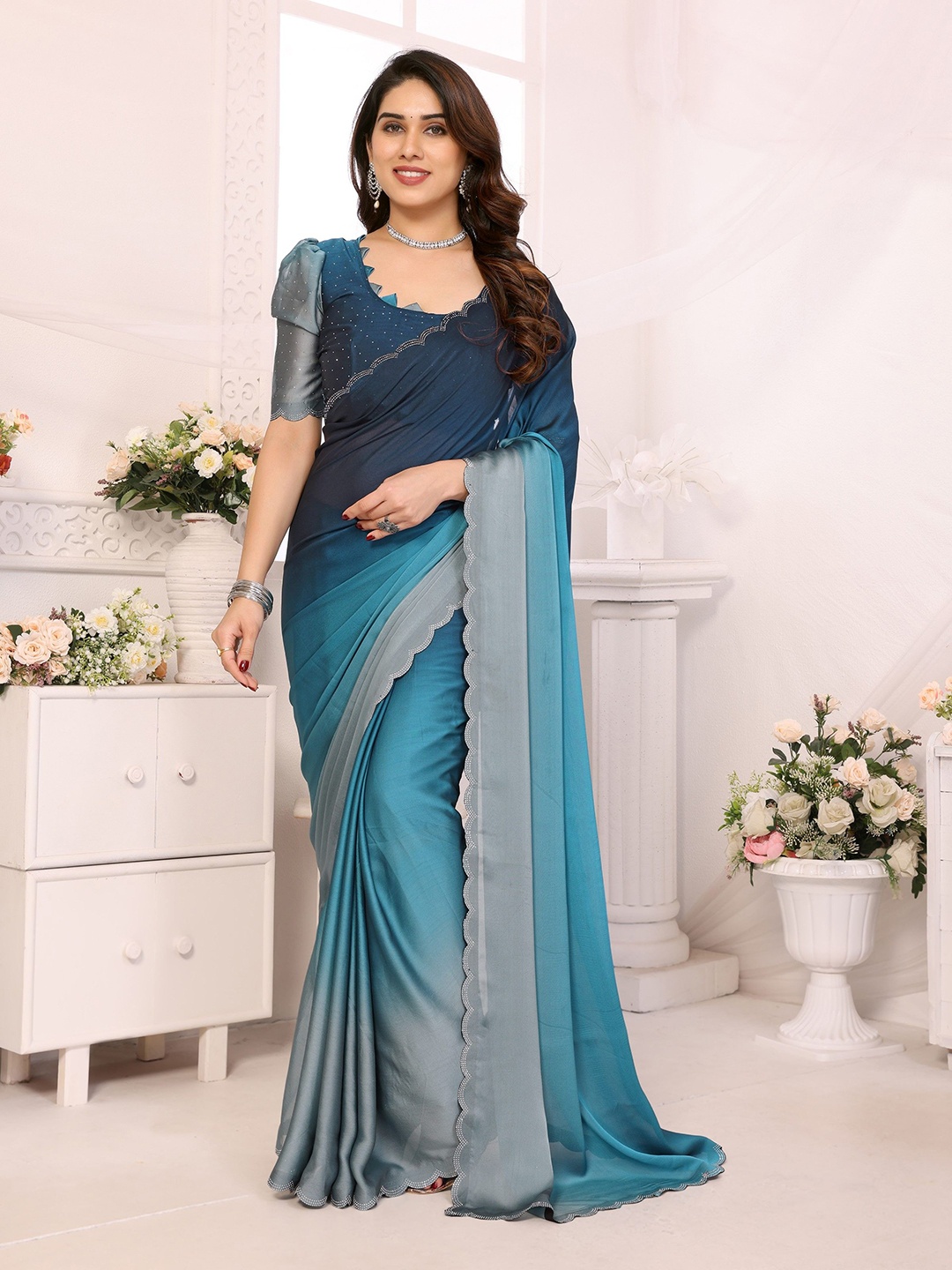 

Ambuja International Ombre Beads and Stones Pure Silk Saree, Teal