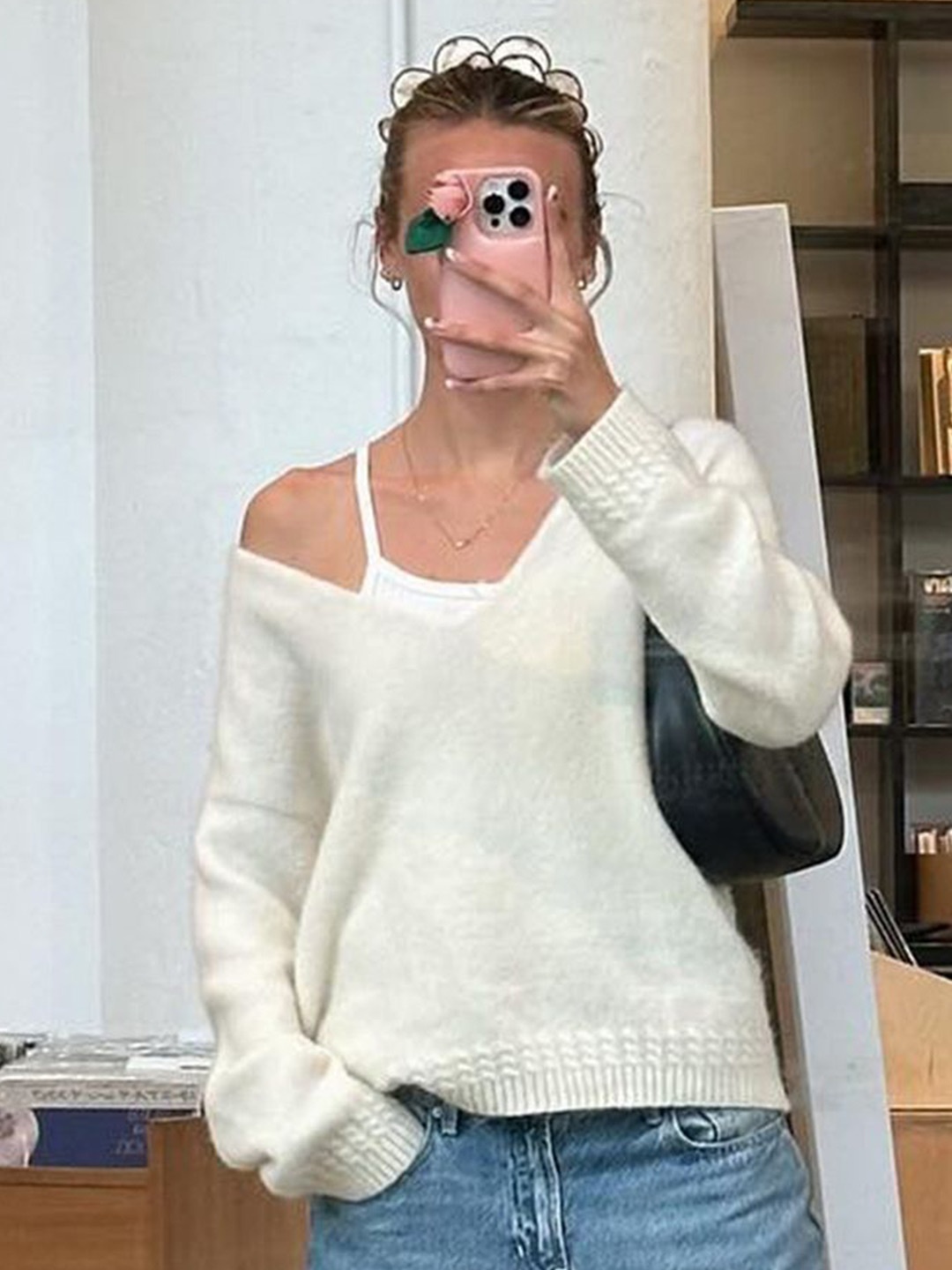 

LULU & SKY Women Ribbed Pullover, White