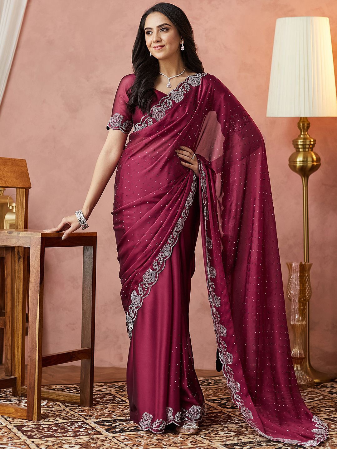 

Satrani Embellished Pure Georgette Saree, Pink