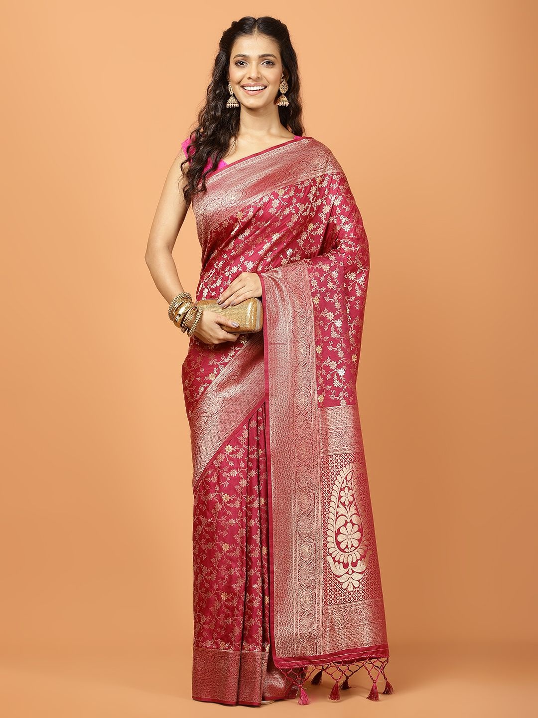 

Meena Bazaar Ethnic Motifs Woven Design Zari Saree, Magenta