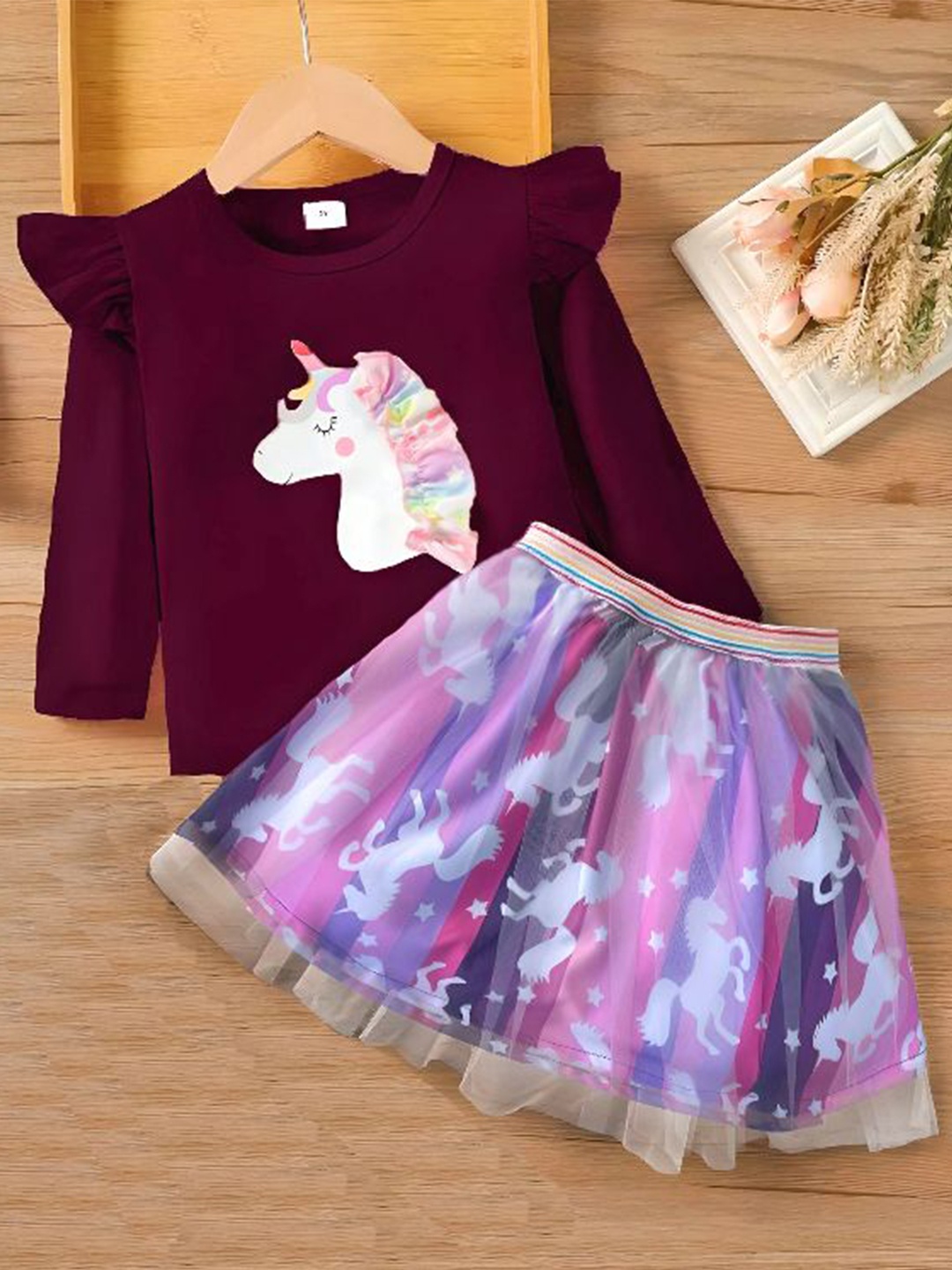 

Hikuj Girls Printed Long Sleeves T-shirt With Skirt, Maroon