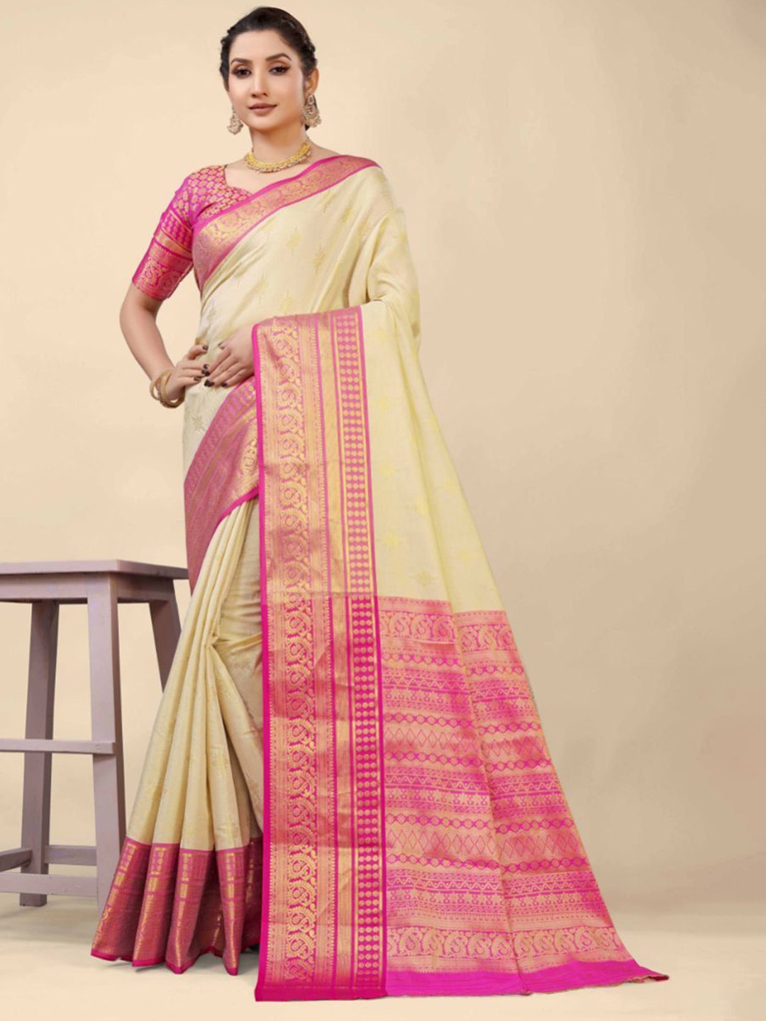 

ZIBLON Pure Silk Zari Kanjeevaram Saree, White