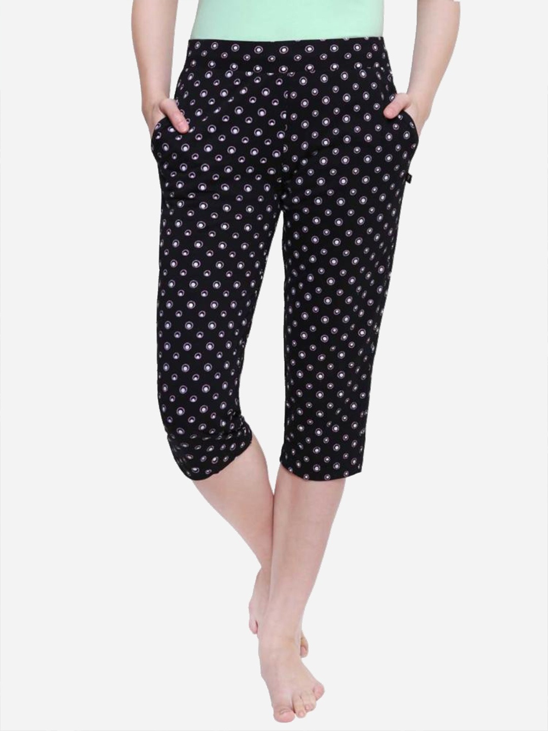 

Bodycare Women Cotton Printed Mid-Rise Regular Fit Capris, Black