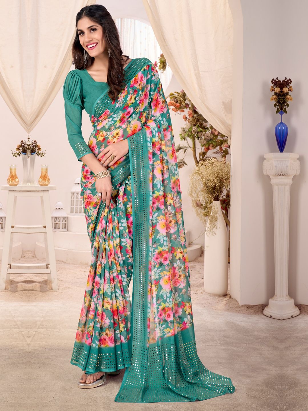 

CHUDIYA Floral Printed Sequinned Saree, Teal