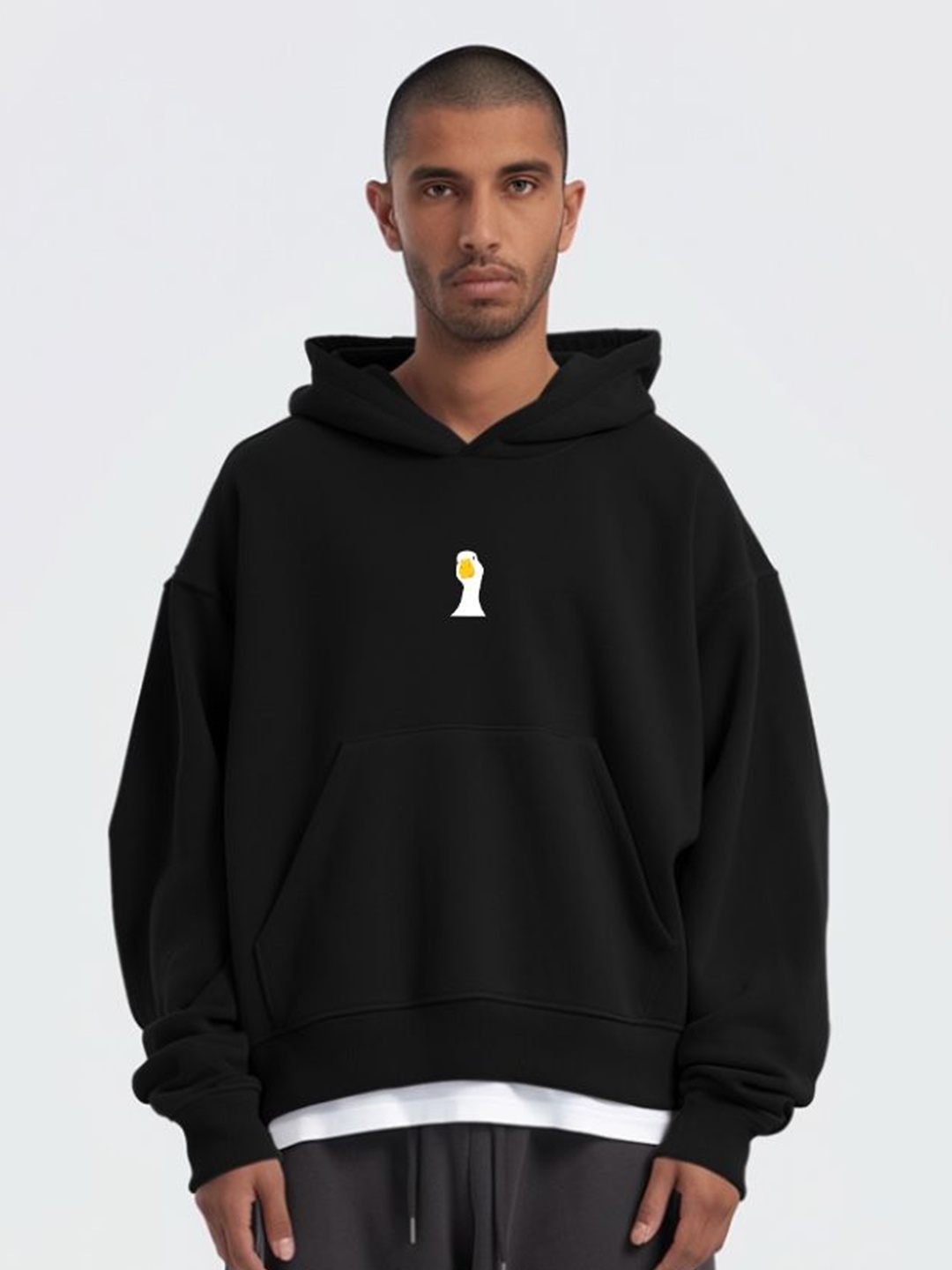 

TheBTclub Men Printed Hooded Sweatshirt, Black