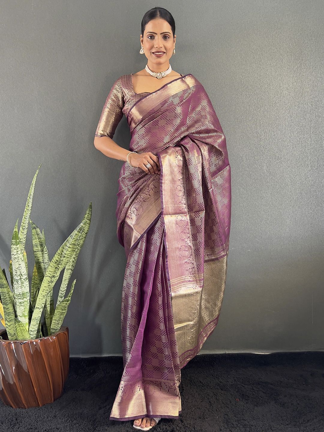 

Mitera Woven Design Zari Organza Kanjeevaram Saree, Purple