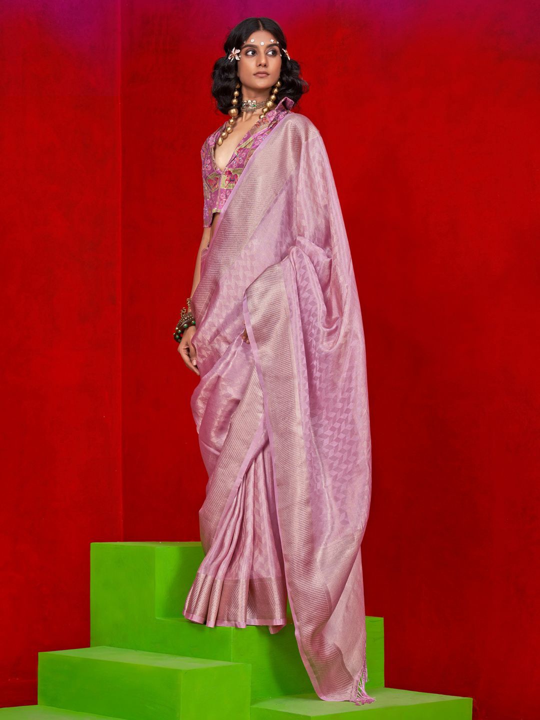 

Mitera Woven Design Zari Saree, Mauve