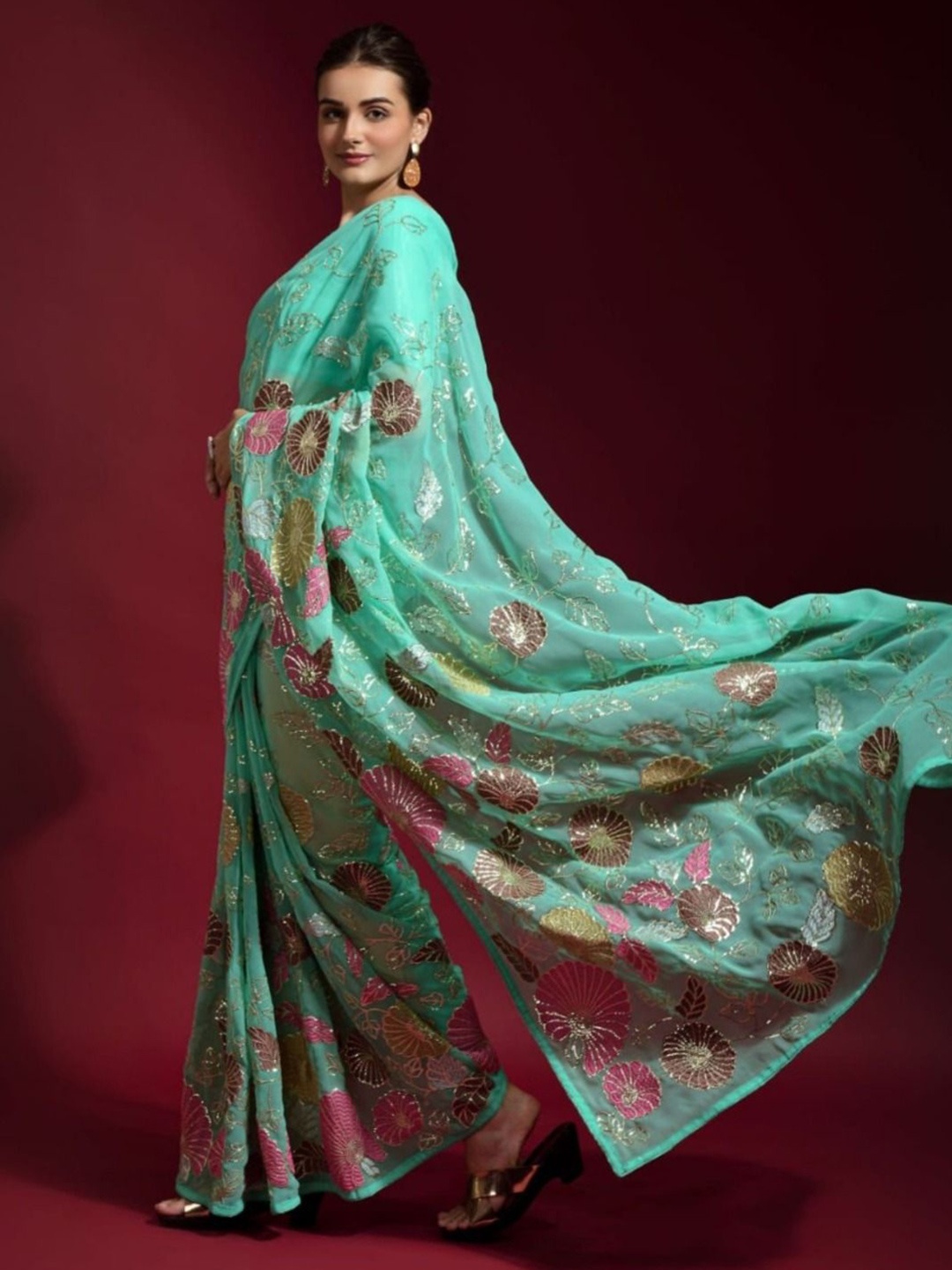 

Anouk Floral Embroidered Pure Georgette Saree, Turquoise blue