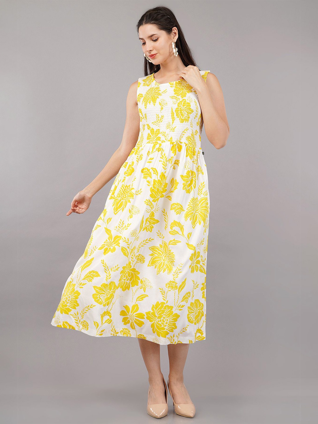 

Avaasa Buy Shruthi Floral Print Liva Fit & Flare Maxi Dress, Yellow