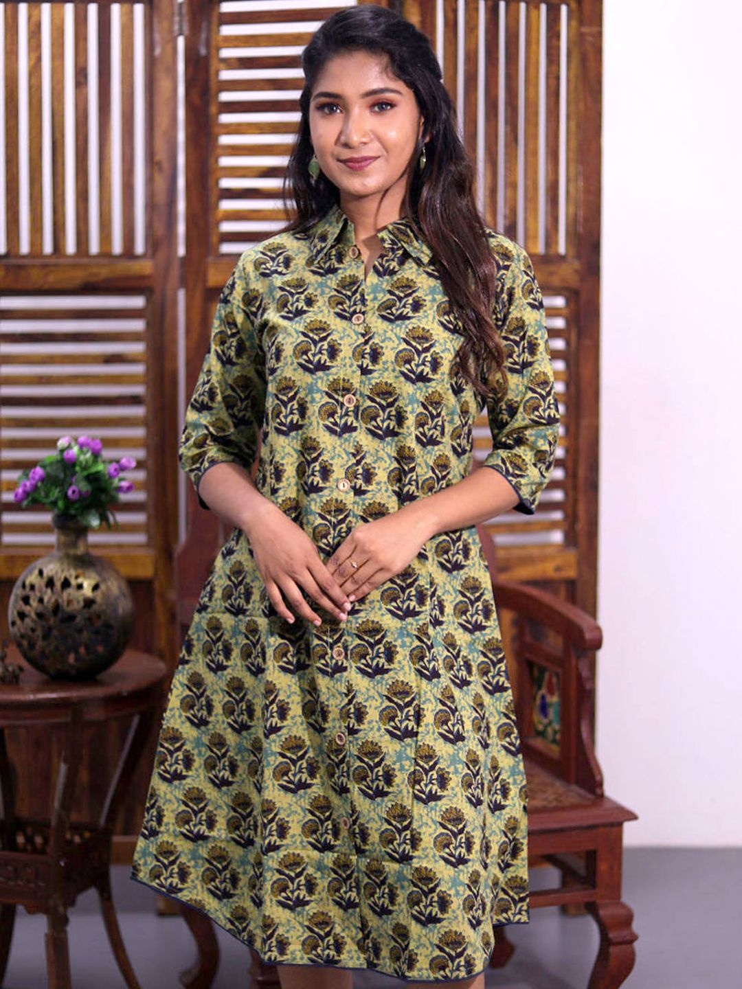 

Avishya Women Ethnic Motifs Printed Cotton Shirt Dress, Green