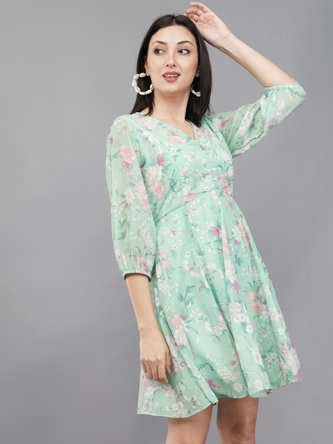 

Avaasa Buy Shruthi Women Floral Printed Fit & Flare Dress, Green