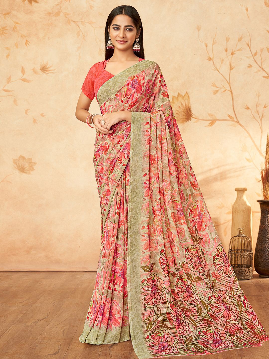 

Mitera Floral Printed Saree, Peach