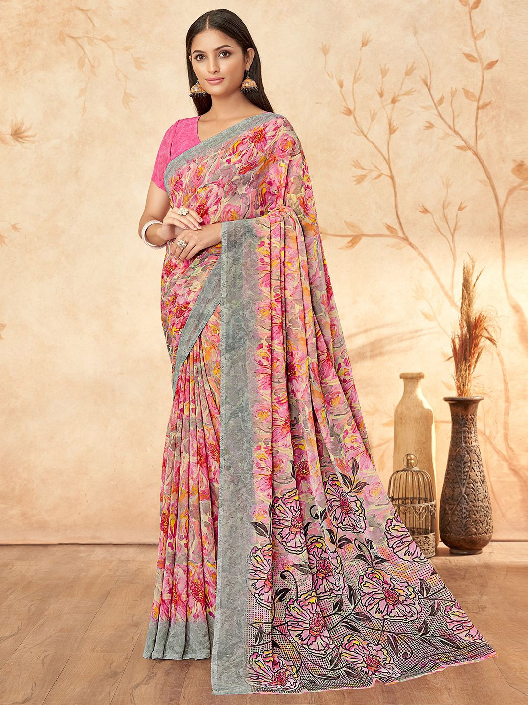 

Mitera Floral Printed Saree, Pink