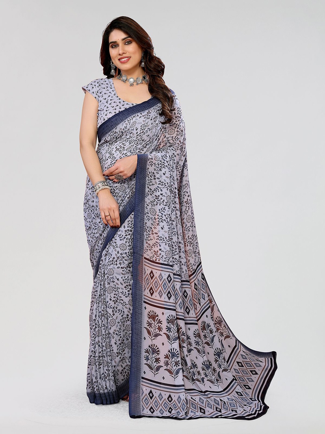 

Moda Rapido Floral Printed Saree with Unstitched Blouse, Grey