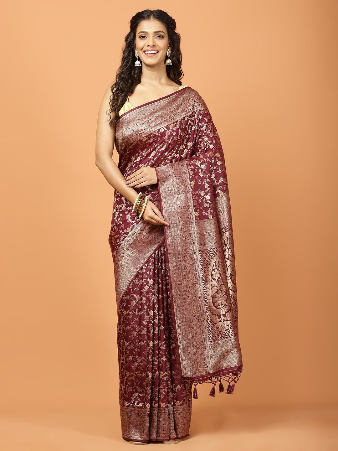

Meena Bazaar Woven Design Zari Saree, Burgundy