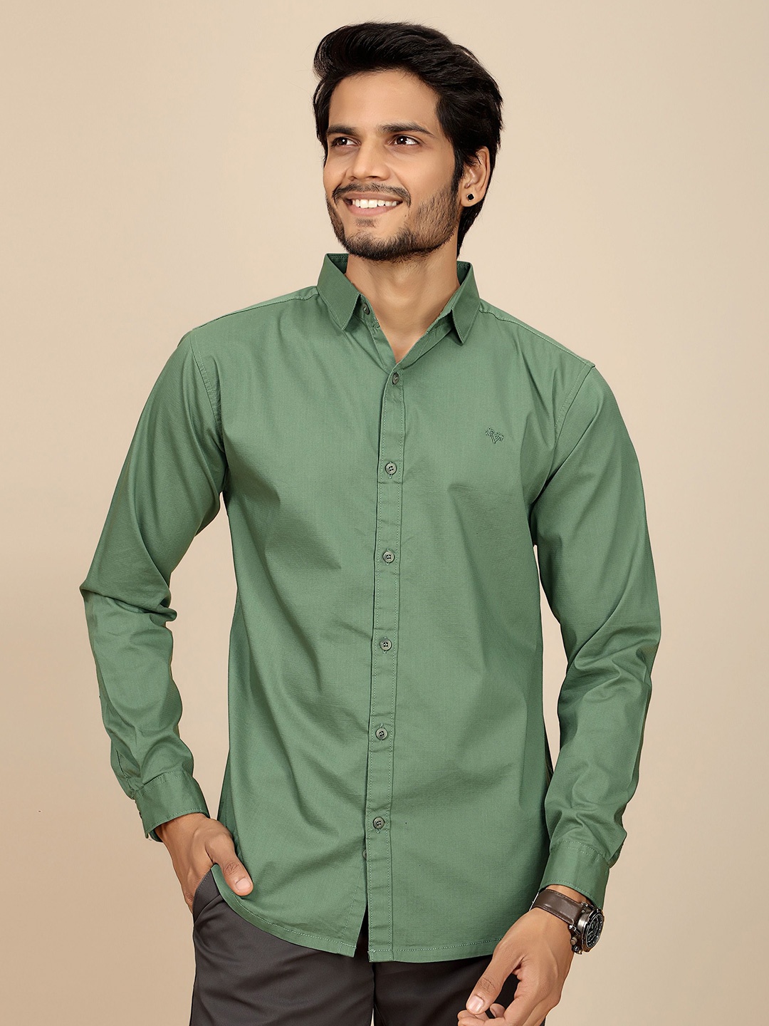 

JOSE N POSE Men Premium Tailored Fit Spread Collar Solid Cotton Casual Shirt, Green