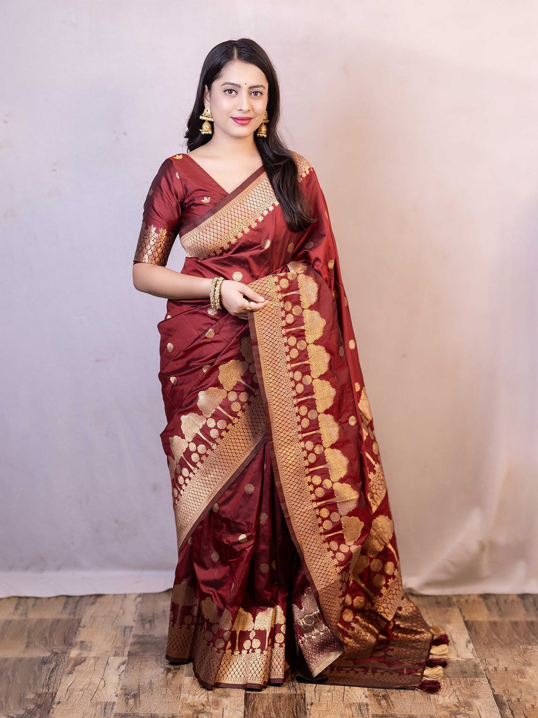

Panzora Ethnic Motifs Zari Silk Blend Banarasi Saree, Maroon
