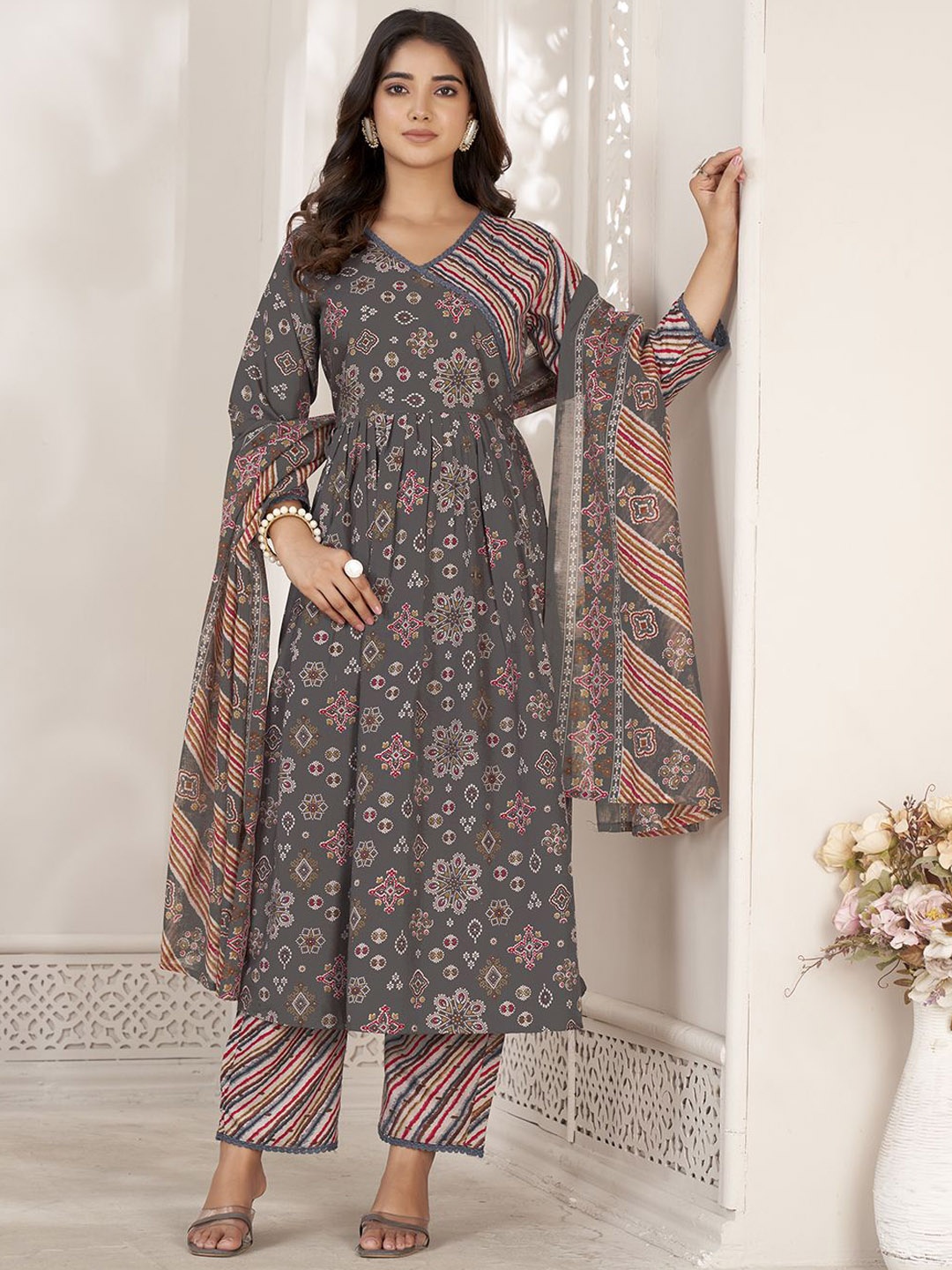 

KALINI Women Ethnic Motifs Printed Pleated Kurta with Palazzos & With Dupatta, Grey