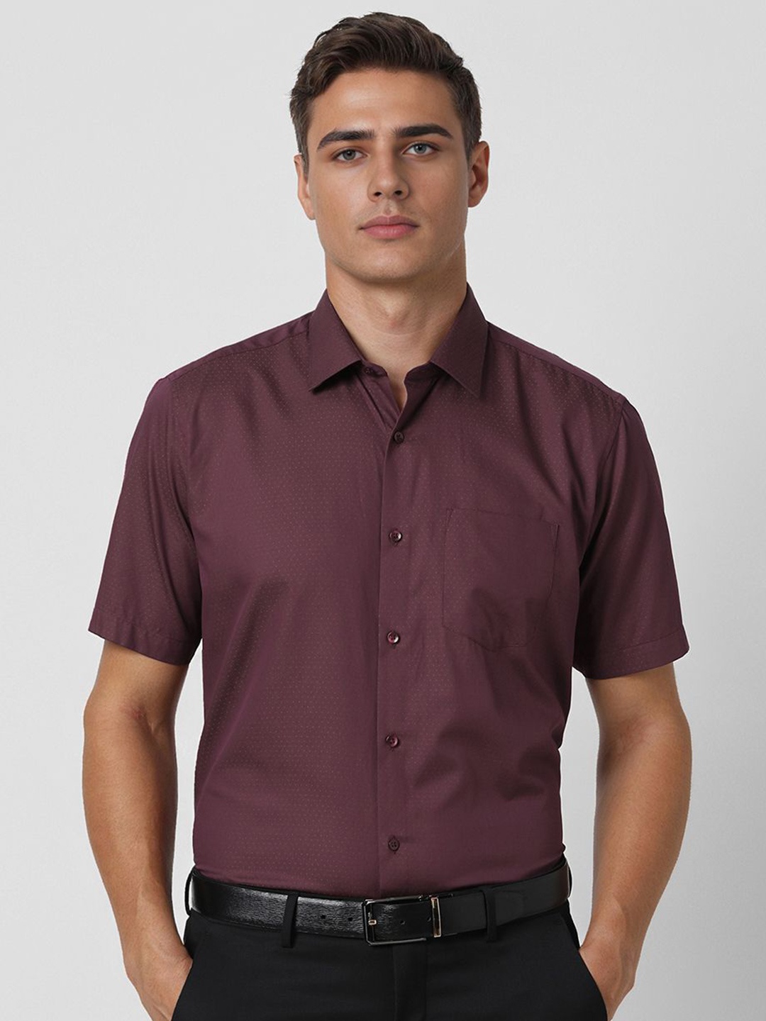 

Van Heusen Men Spread Collar Textured Cotton Formal Shirt, Maroon