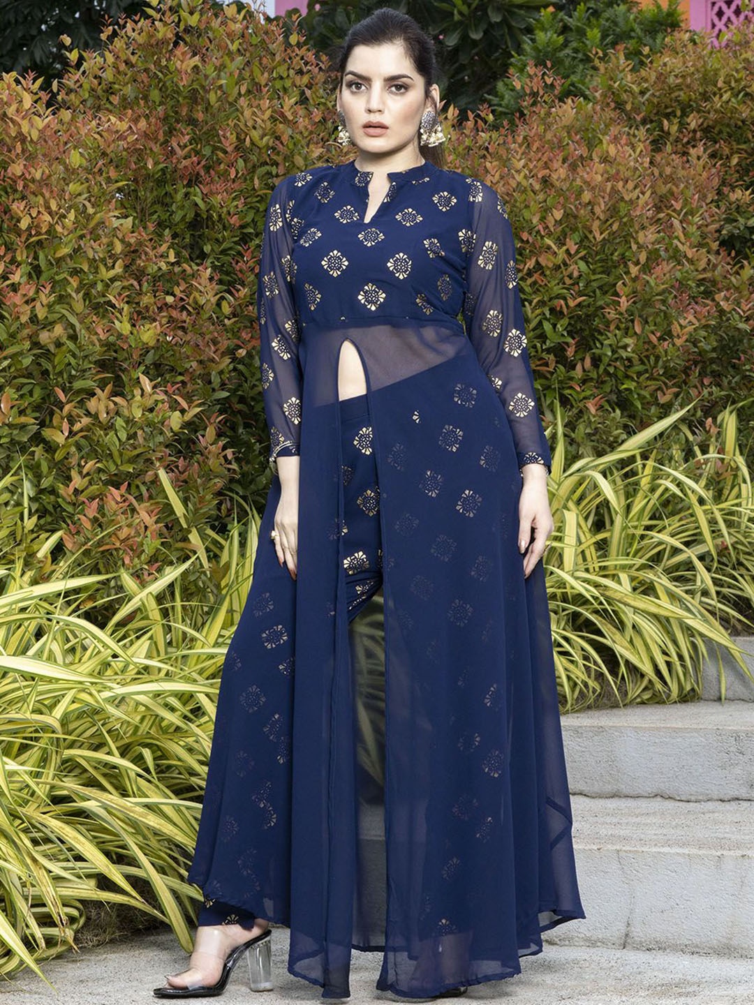 

Krimmple Floral Printed Georgette Mandarin Collar A-Line Kurta With Trousers, Blue