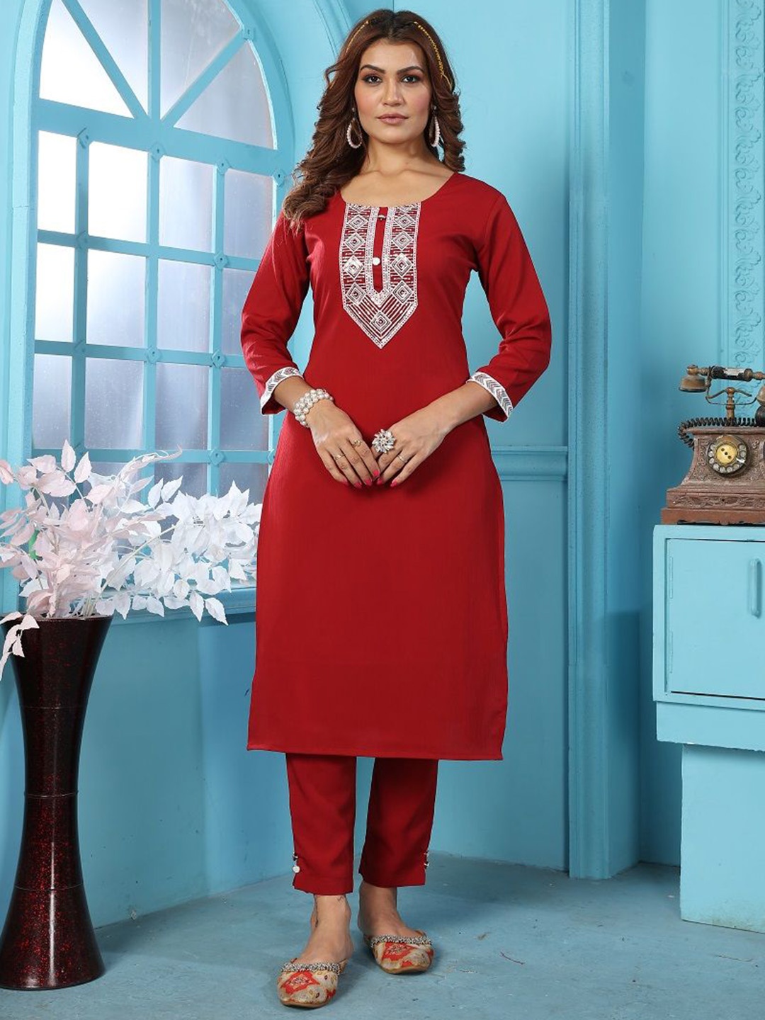 

S.K.C Floral Embroidered Round Neck Three-Quarter Sleeves Kurta With Trouser, Red