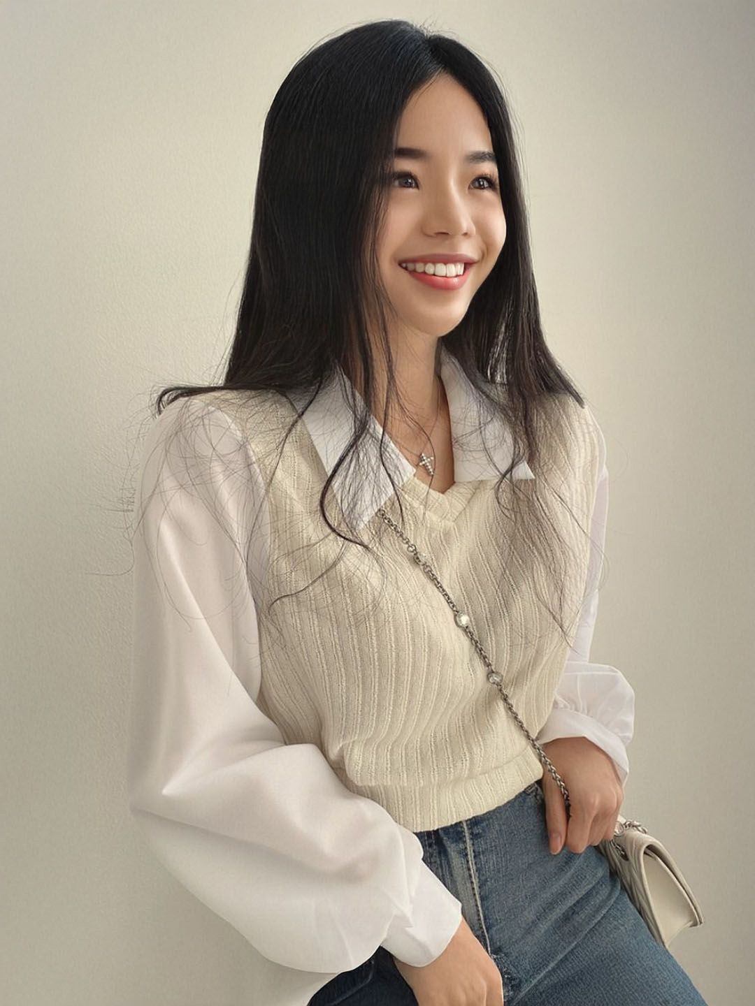 

StyleCast Women Striped Lapel Collar Woollen Sweater Vest, Off white