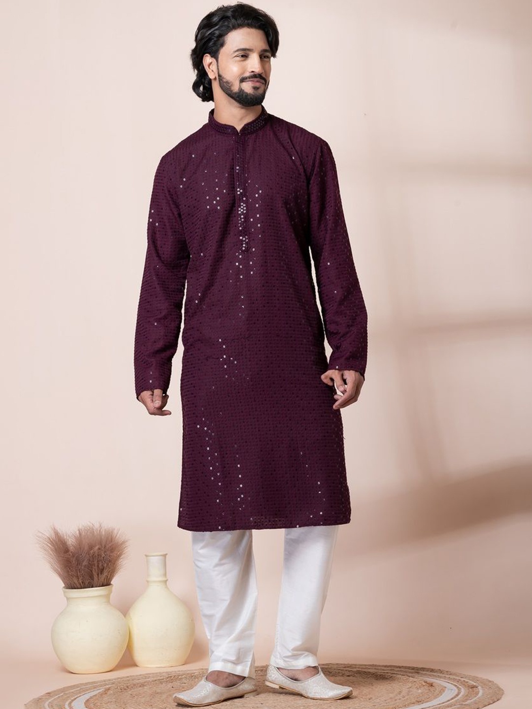 

HU - Handcrafted Uniquely Men Geometric Embroidered Kurta, Purple