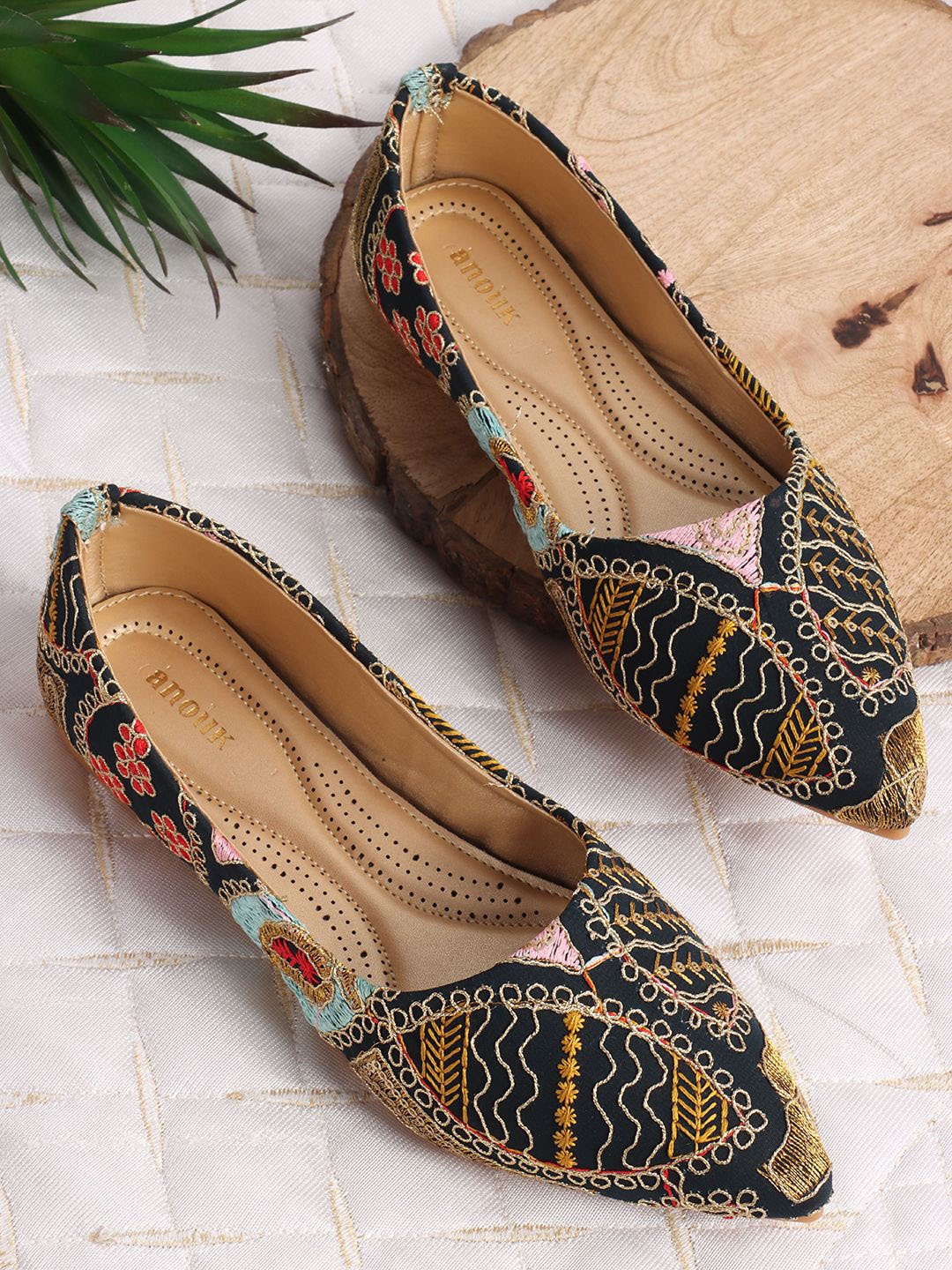 

Anouk Colourblocked Party Platform Mules, Gold