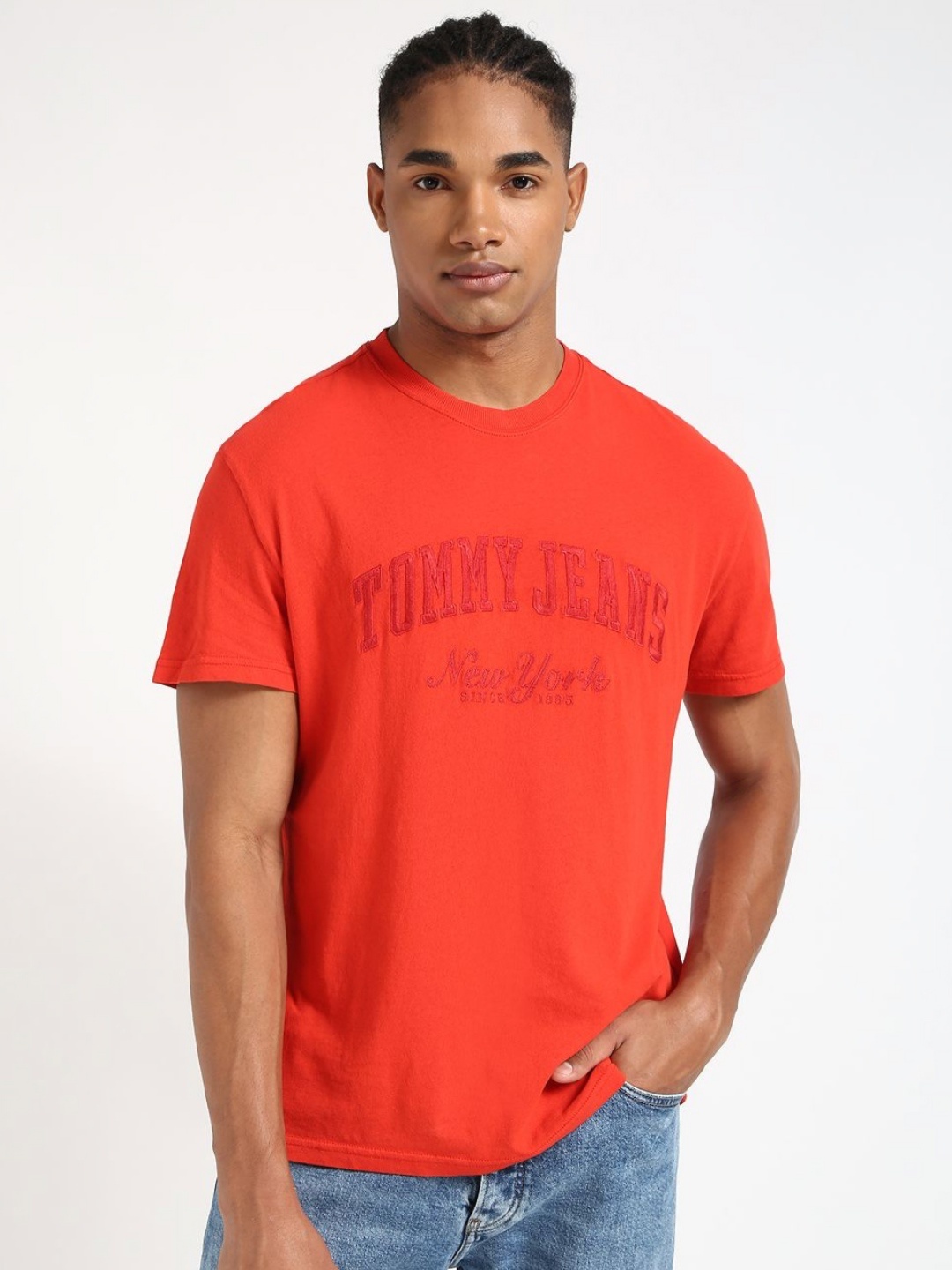 

Tommy Hilfiger Men Typography Embroidered Cotton T-shirt, Red