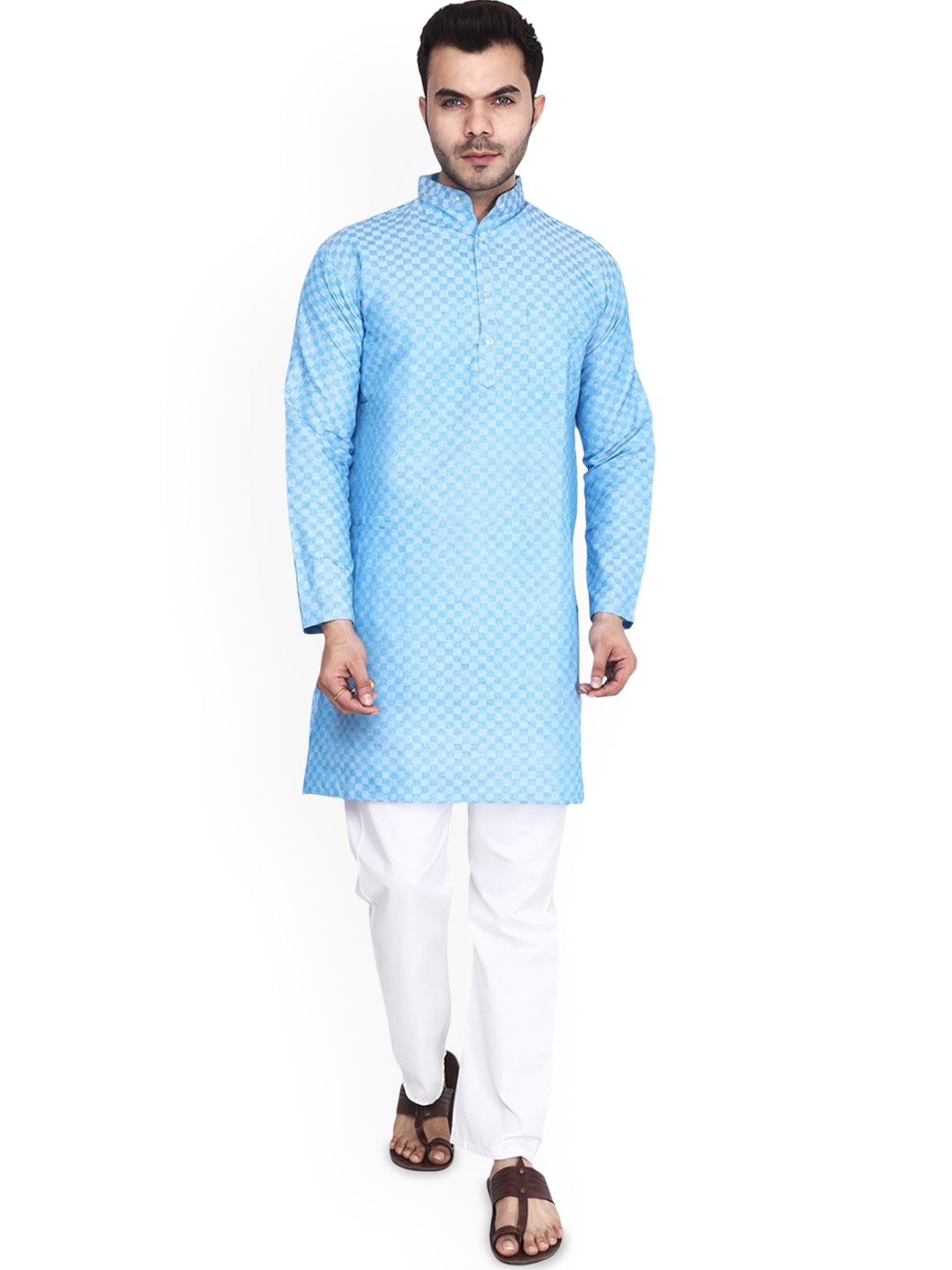 

Aaryavar Men Chikankari Kurta, Blue