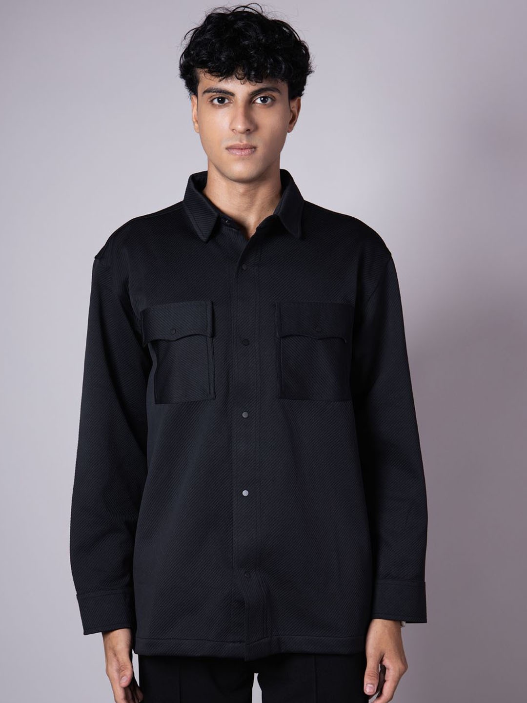 

Hop Head Black Double Pocket Textured Shackets