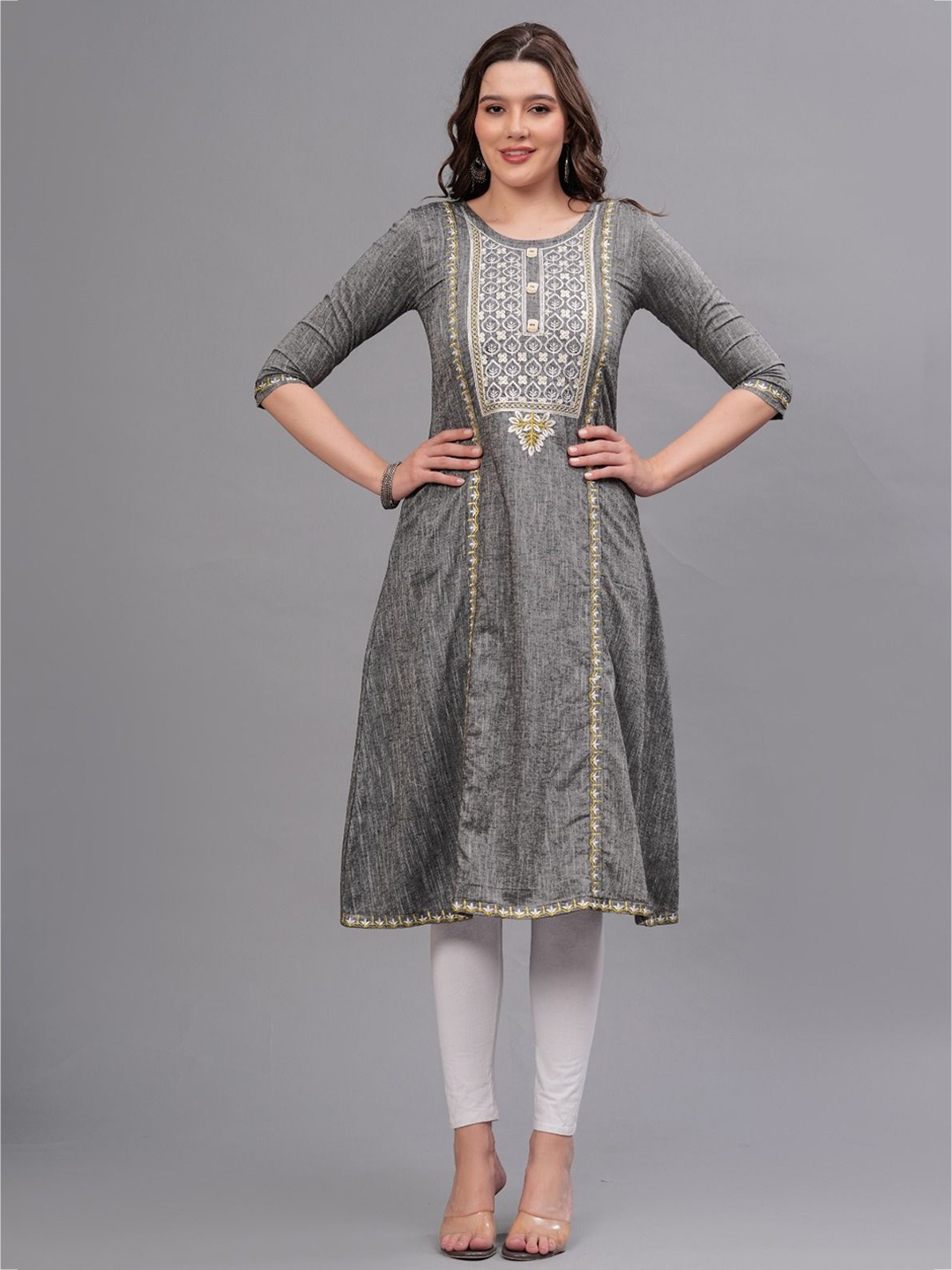 

MAUKA Women Floral Embroidered A-Line Mirror Work Pure Cotton Kurta, Grey