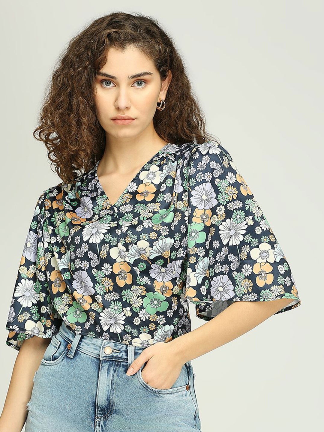 

IZEL Women Floral Printed Flared Sleeve Satin Crop Top, Black