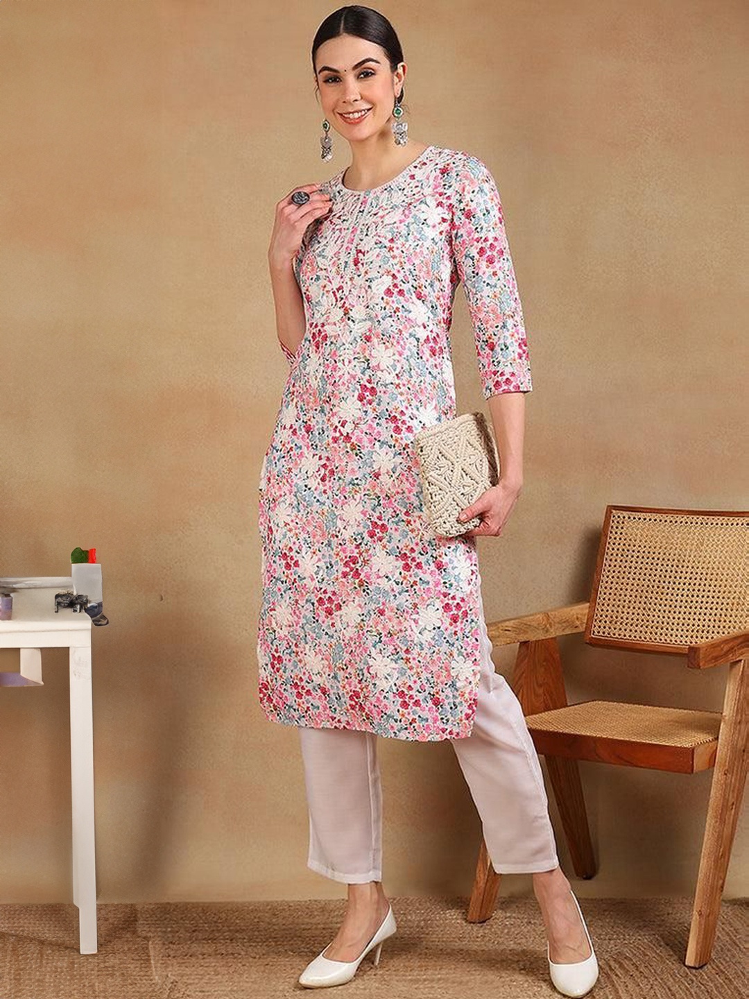 

KWEEN Printed Pure Cotton Straight Kurtas, Pink