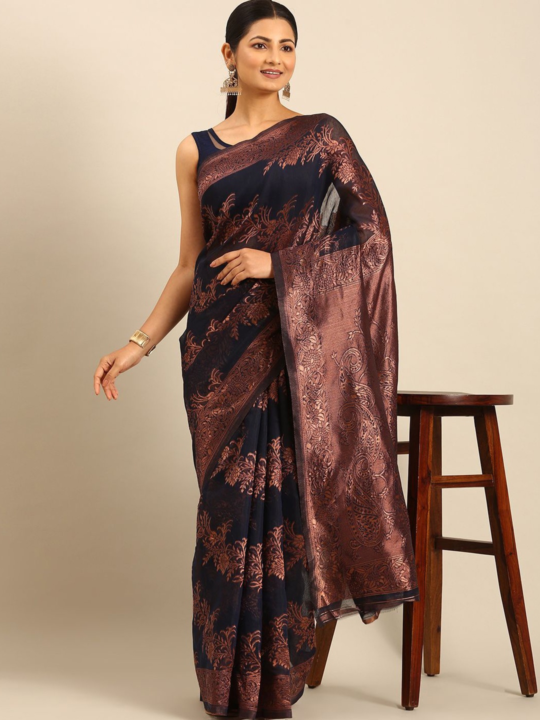 

Panzora Woven Design Zari Saree With Blouse Piece, Blue