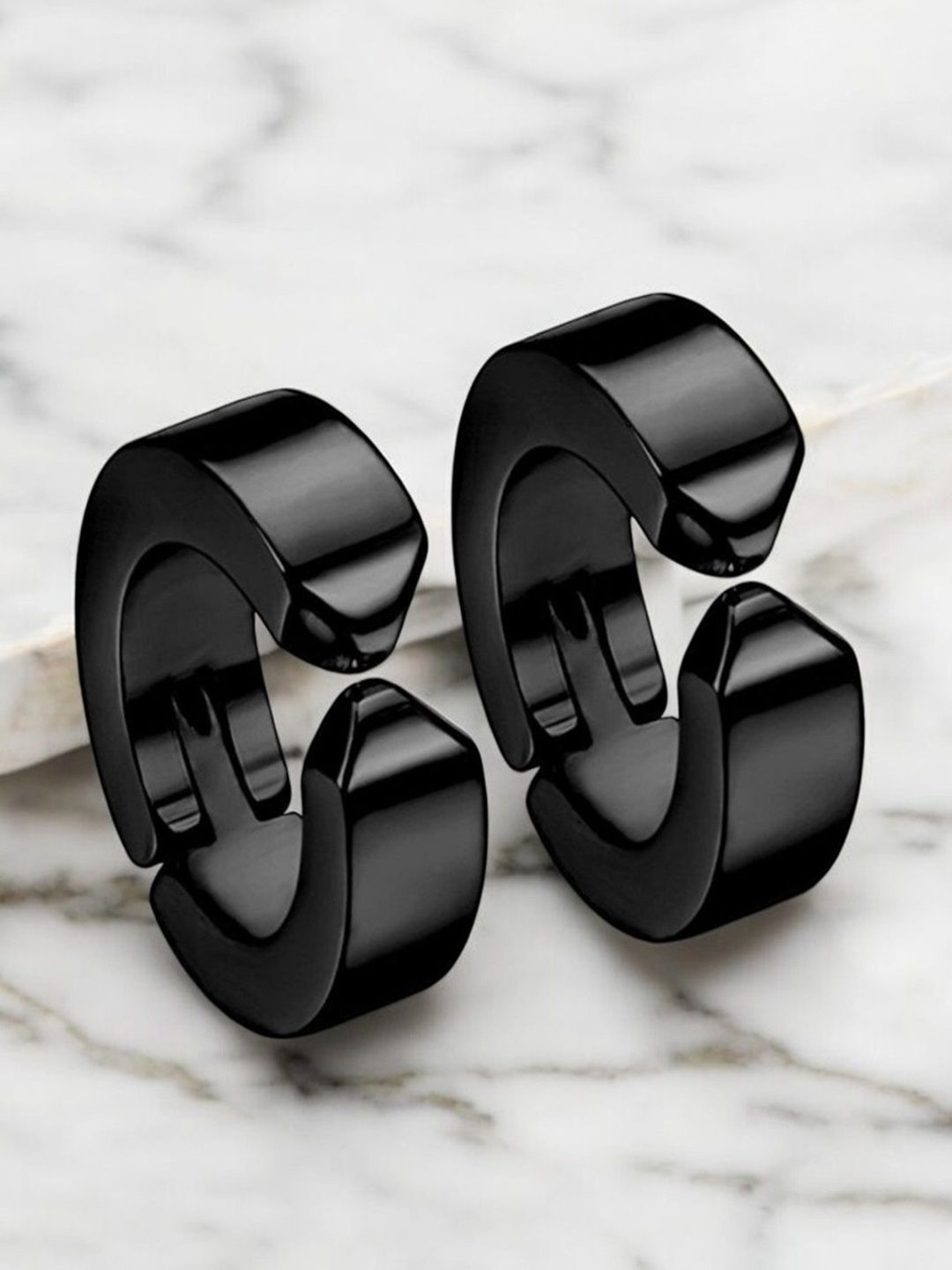 

The Roadster Lifestyle Co Men Non-Peirced Ear Hoop Earrings, Black