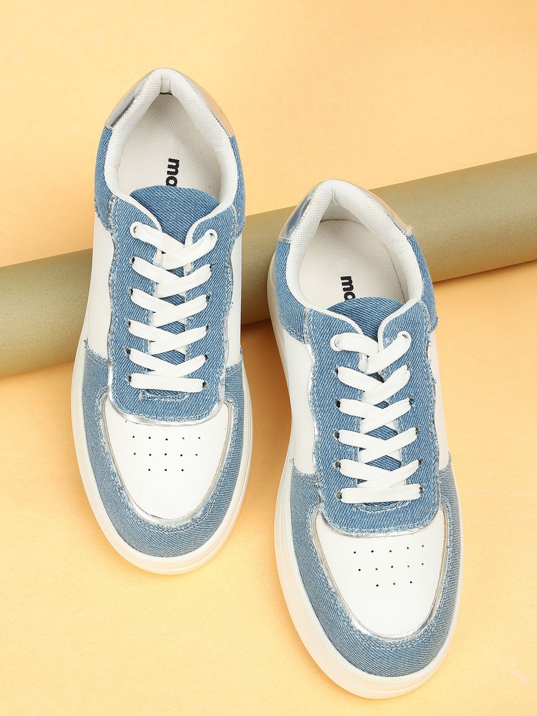 

max Women Colourblocked PU Sneakers, Blue
