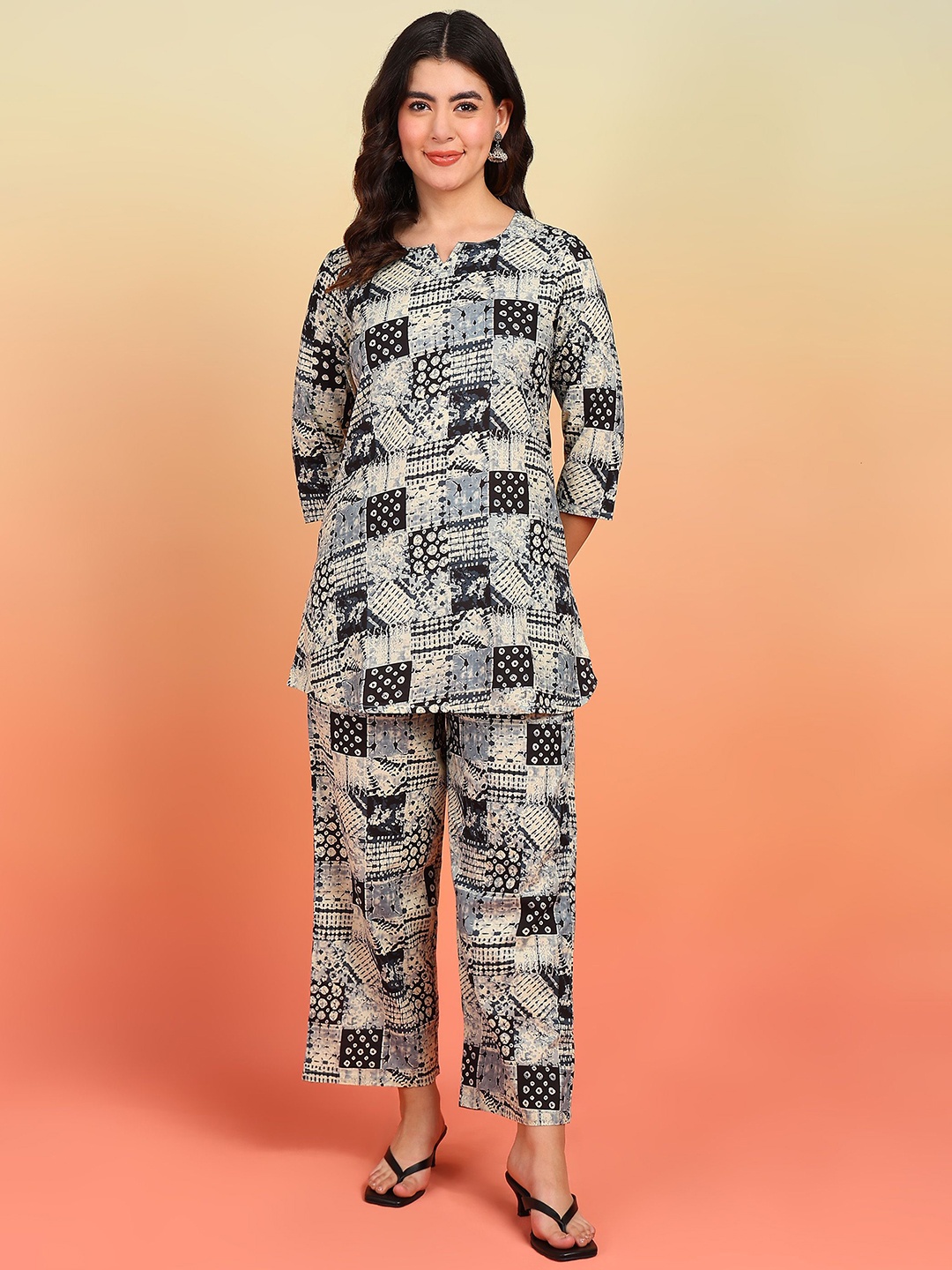 

Label Ceres Block Printed Pure Cotton Tunic & Trouser Co-Ords, Black