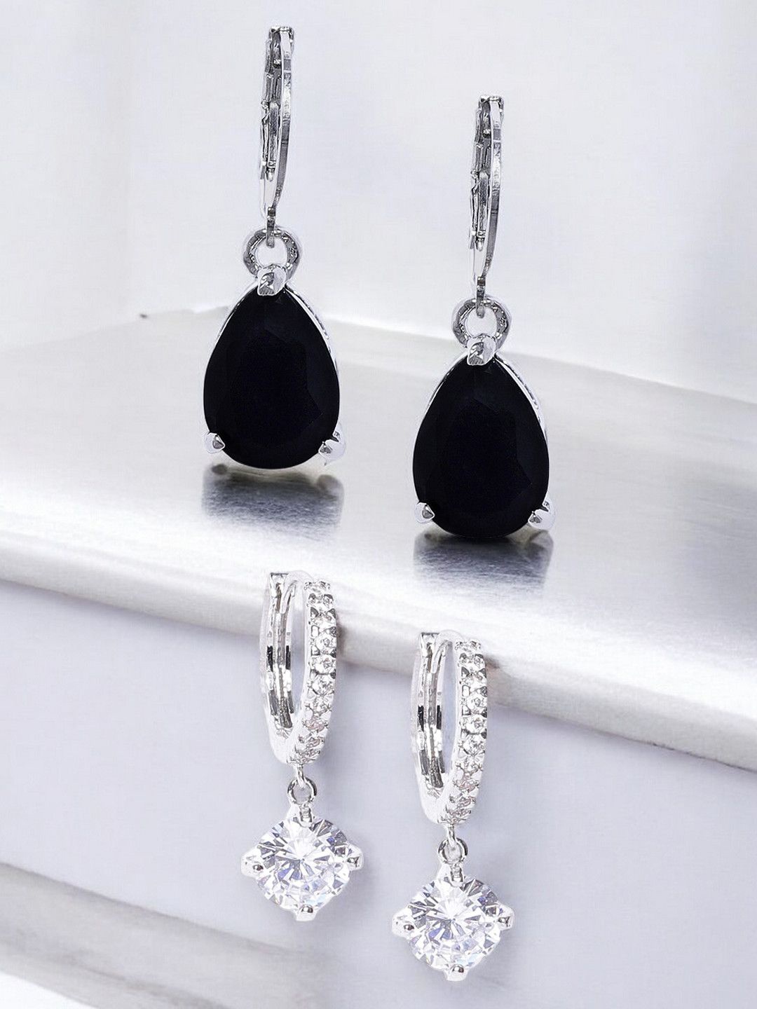 

DressBerry Set Of 2 Teardrop Shaped Cubic Zirconia Drop Earrings, Black
