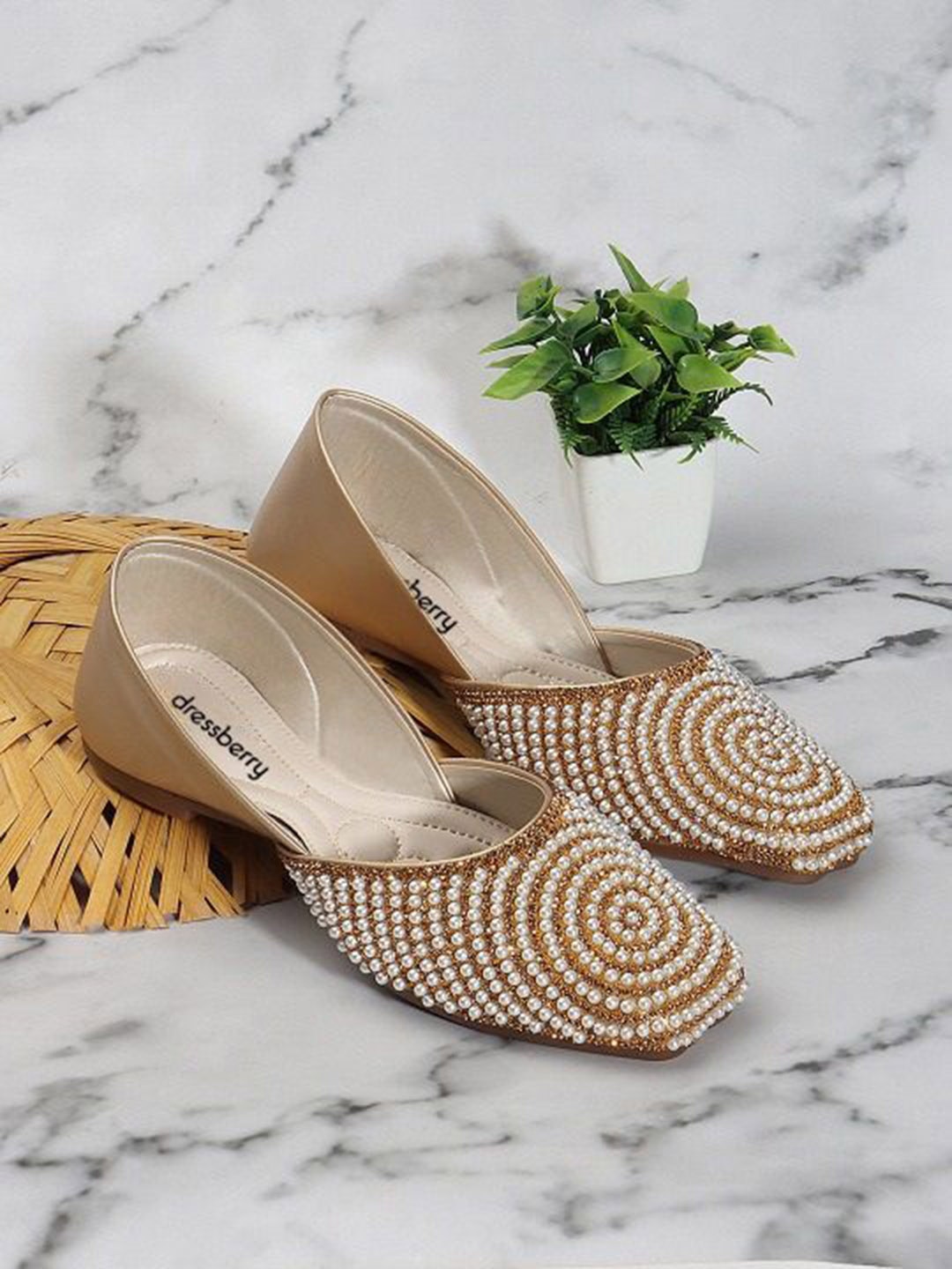 

DressBerry Women Leather Embellished Slip-On Mojaris Flats, Copper