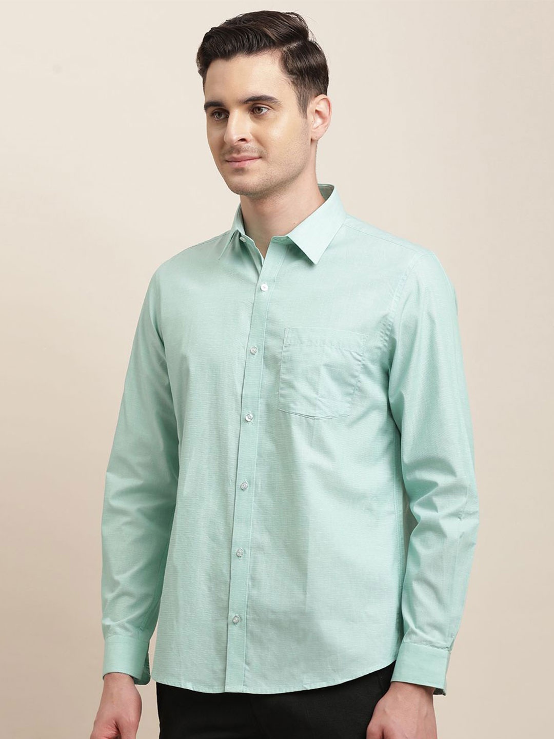 

Turtle Men Standard Spread Collar Solid Cotton Formal Shirt, Green